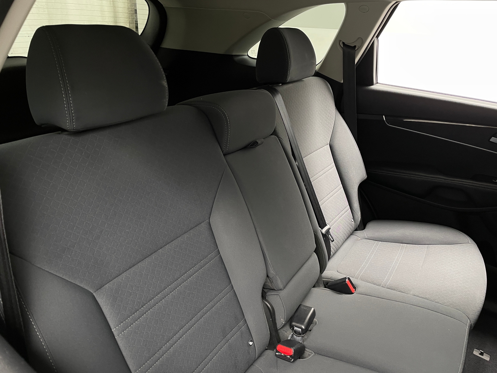 Thumbnail: 2017 Kia Sorento - 6