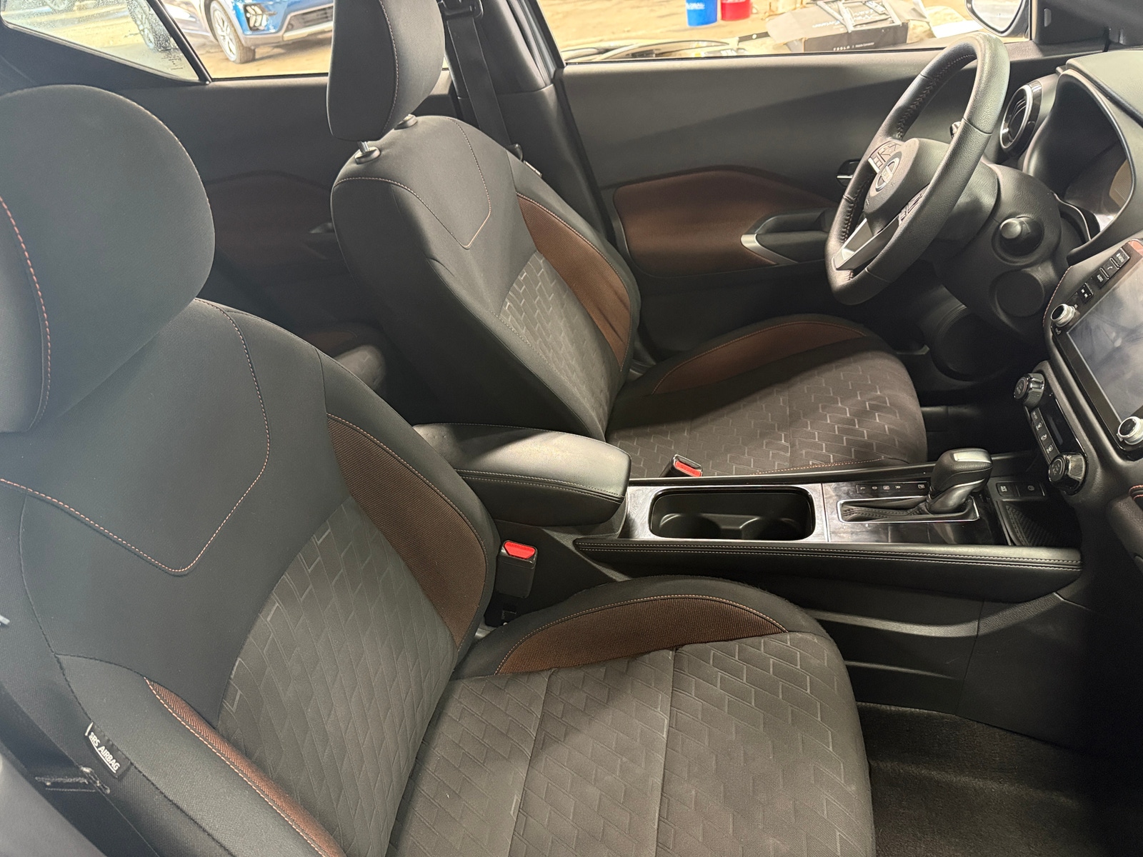 Thumbnail: 2023 Nissan Kicks - 2