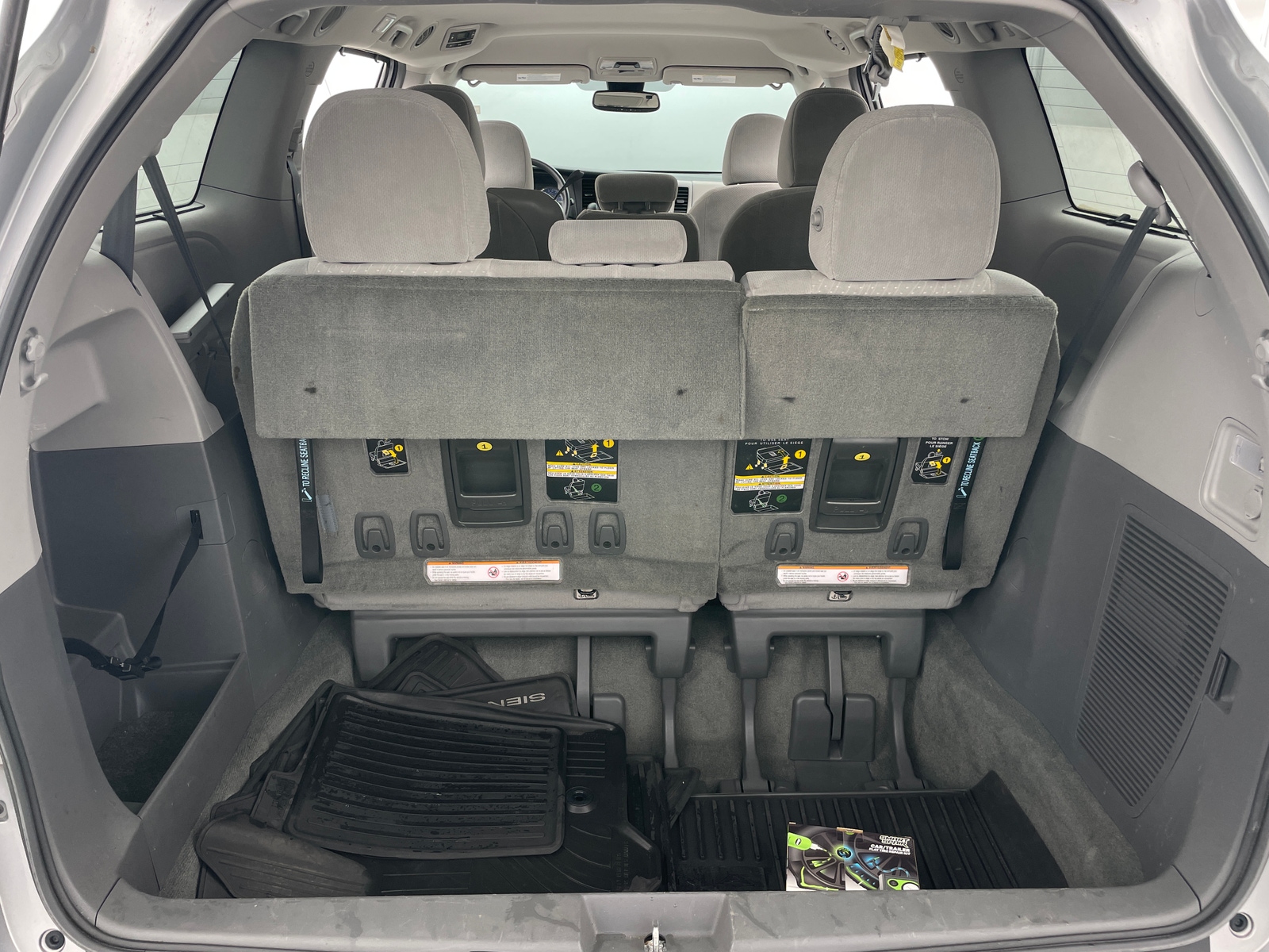 Thumbnail: 2018 Toyota Sienna - 7