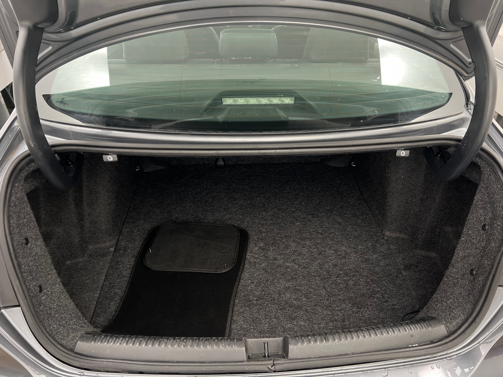 Thumbnail: 2014 Volkswagen Jetta - 7