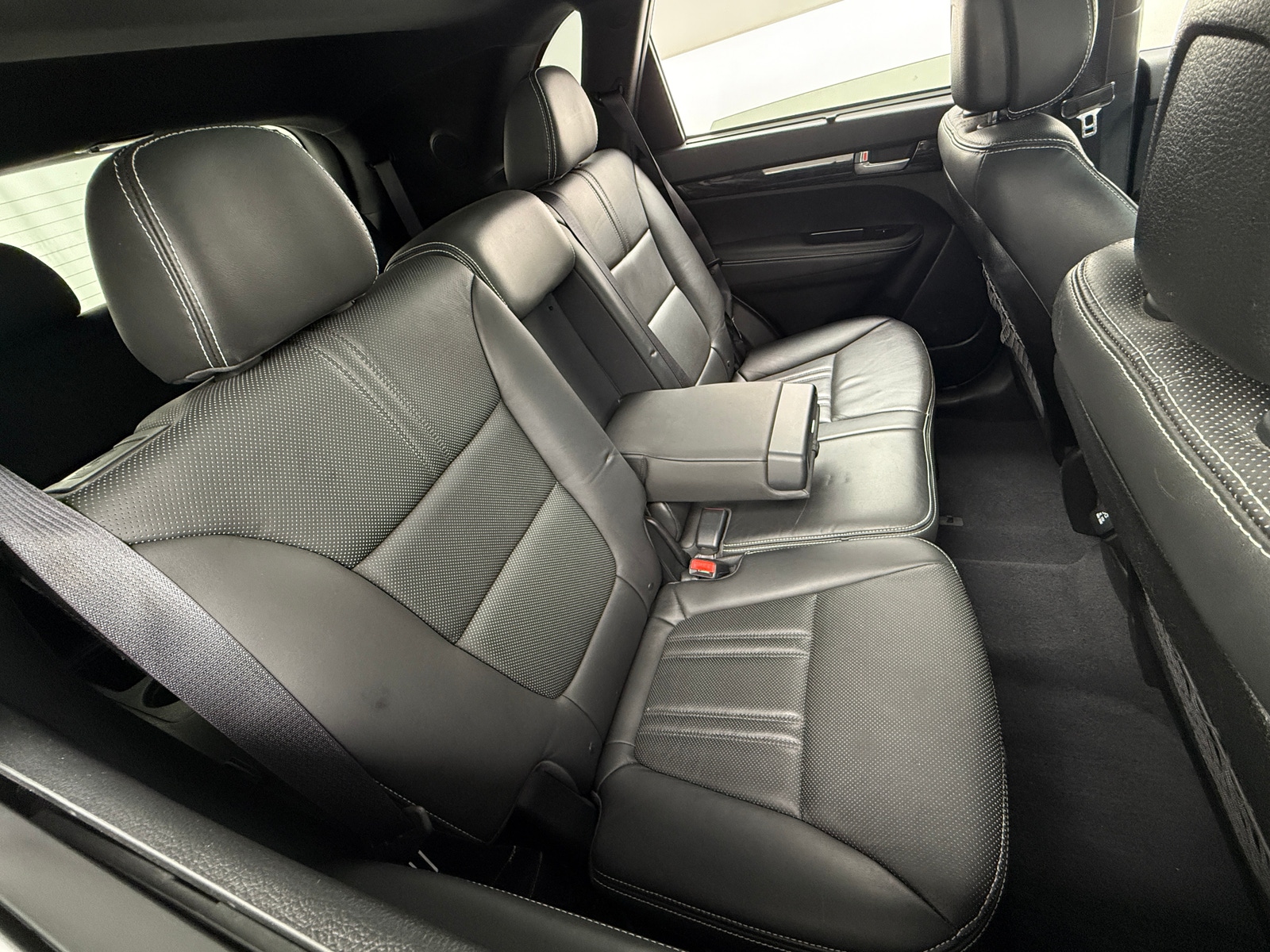 Thumbnail: 2014 Kia Sorento - 5
