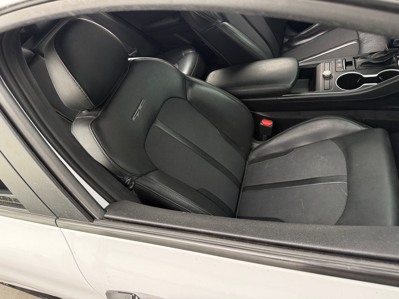 Thumbnail: 2021 Kia K5 - 2
