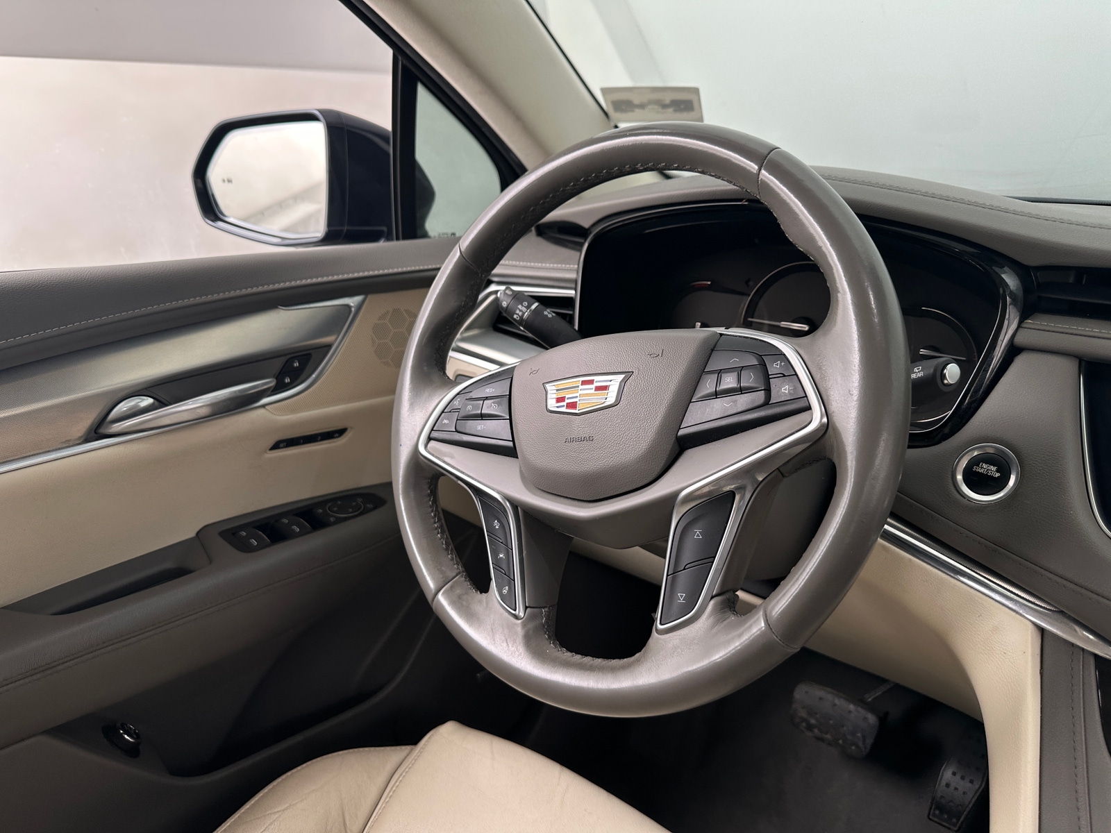 Thumbnail: 2018 Cadillac XT5 - 4