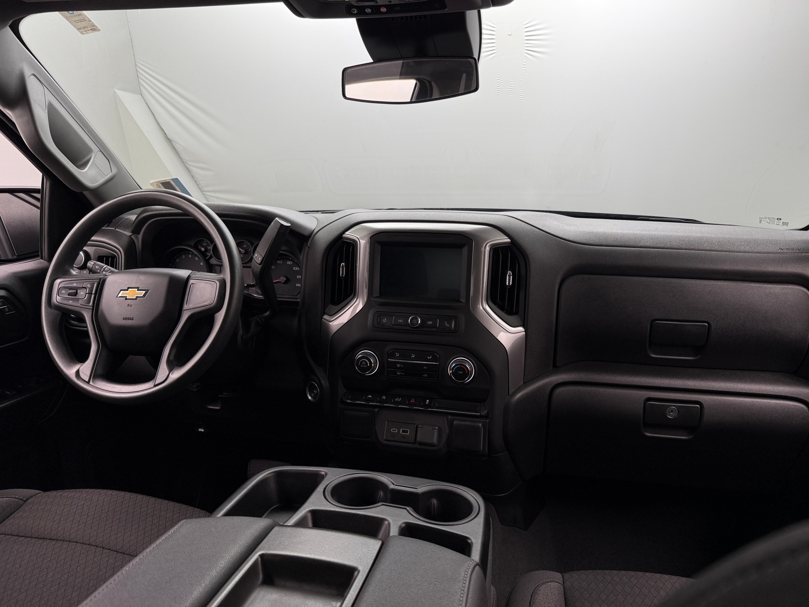 Thumbnail: 2024 Chevrolet Silverado 1500 - 3