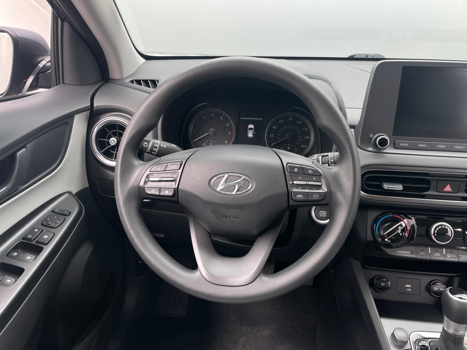 Thumbnail: 2022 Hyundai Kona - 5