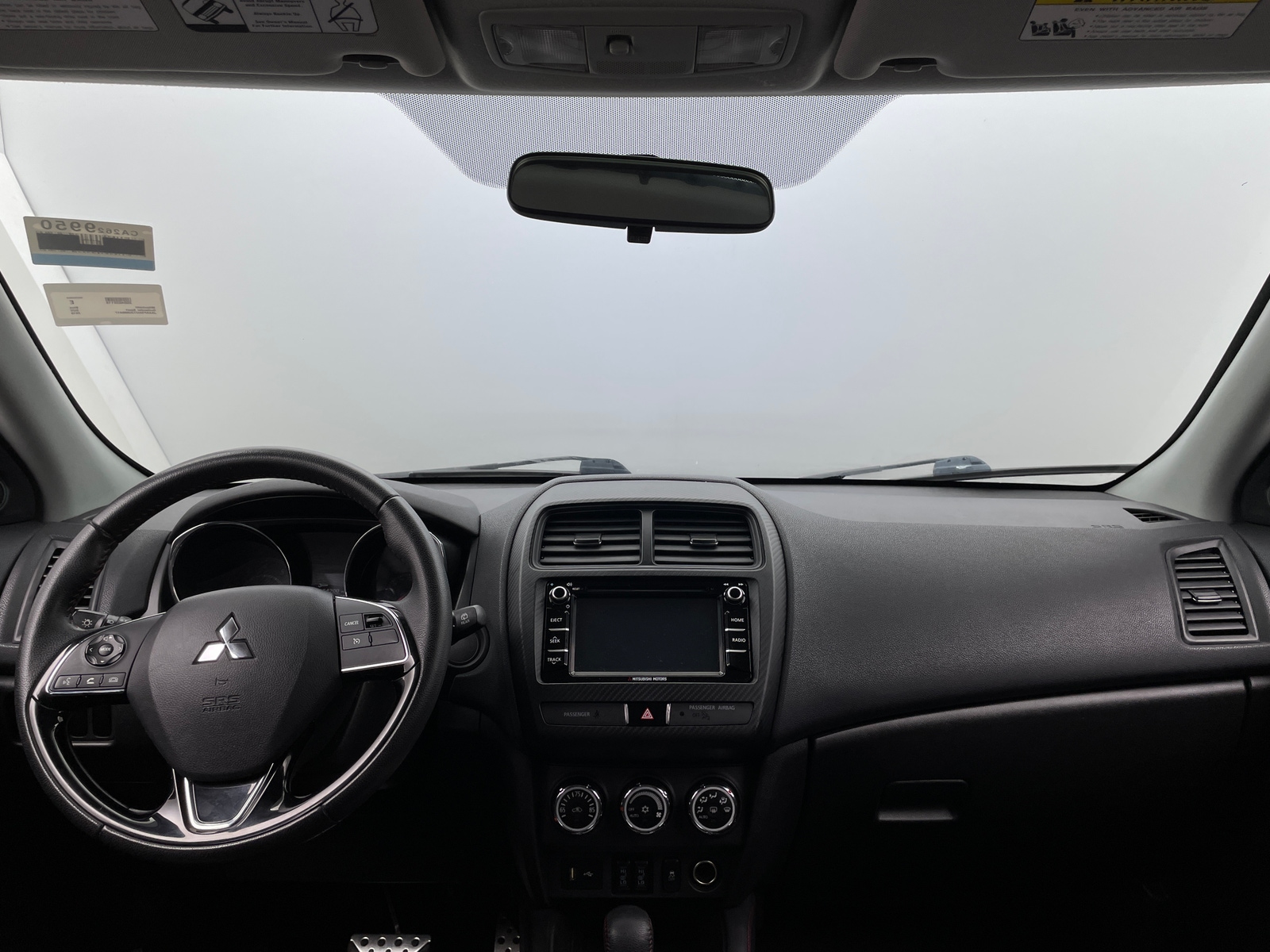 Thumbnail: 2018 Mitsubishi Outlander Sport - 3