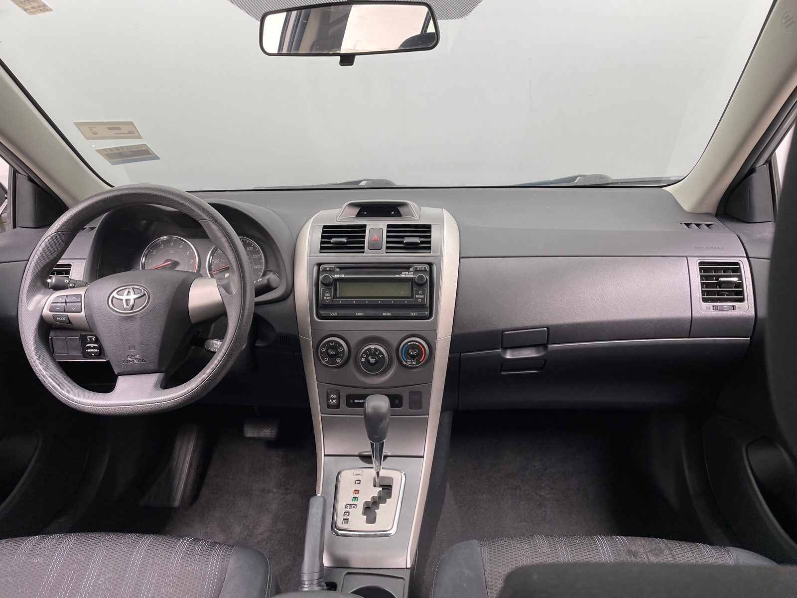 Thumbnail: 2012 Toyota Corolla - 3