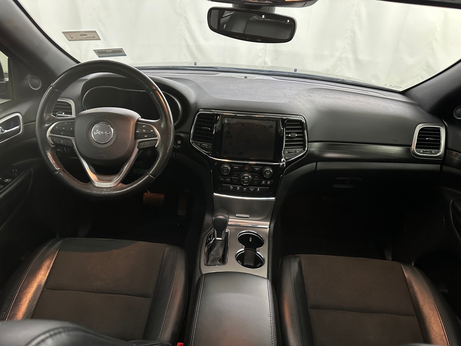 Thumbnail: 2020 Jeep Grand Cherokee - 2