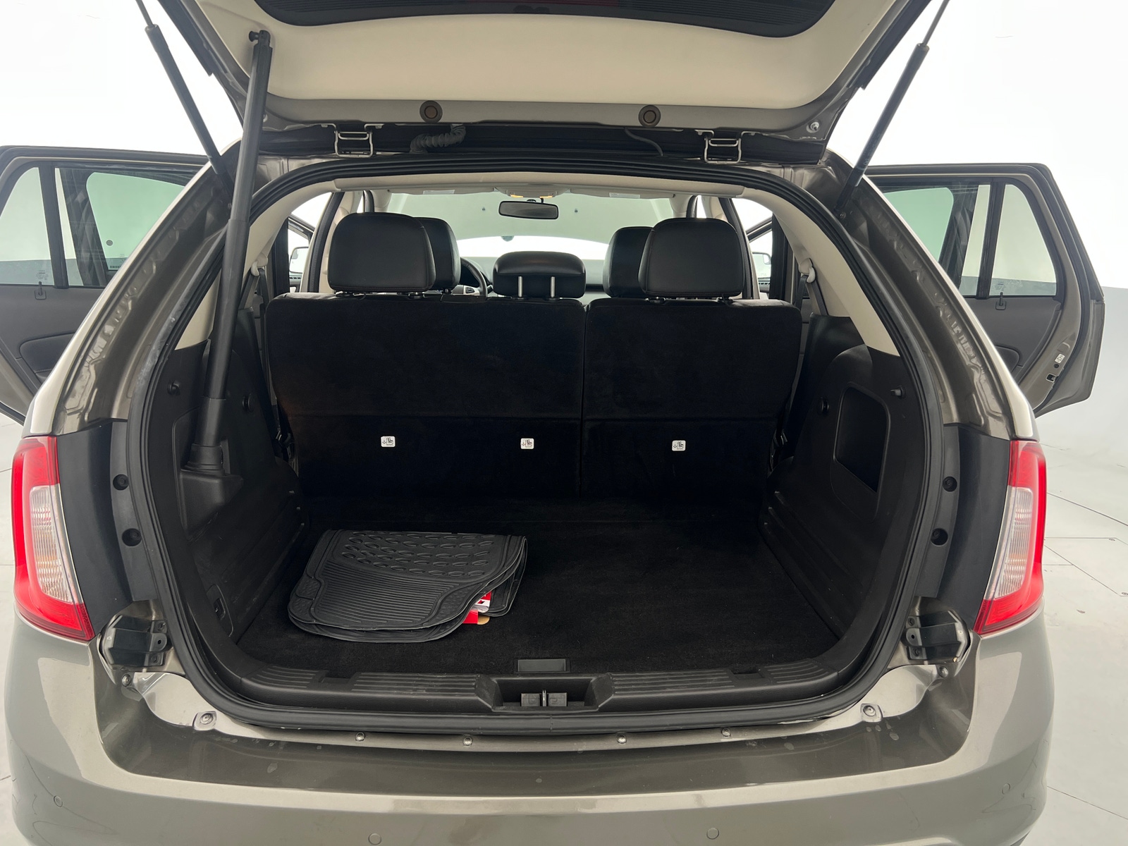 Thumbnail: 2013 Ford Edge - 6