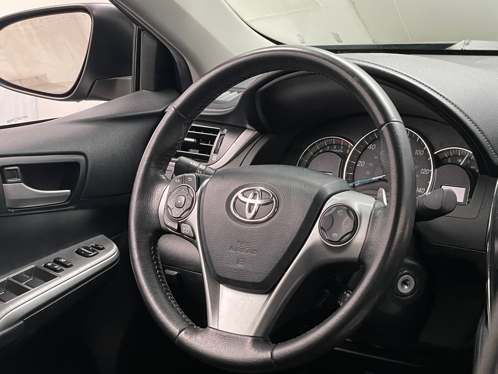 Thumbnail: 2012 Toyota Camry - 5