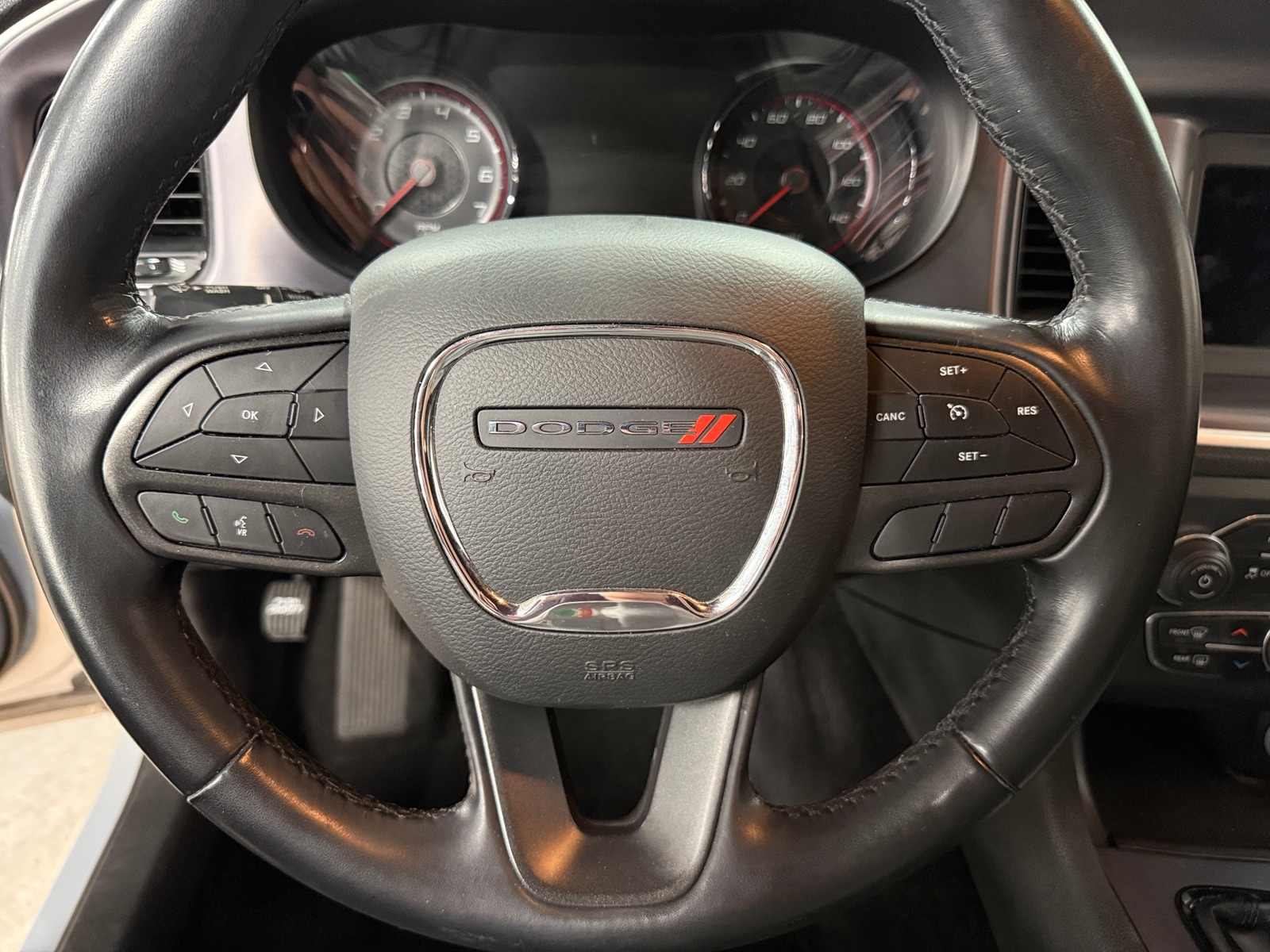 Thumbnail: 2020 Dodge Charger - 5