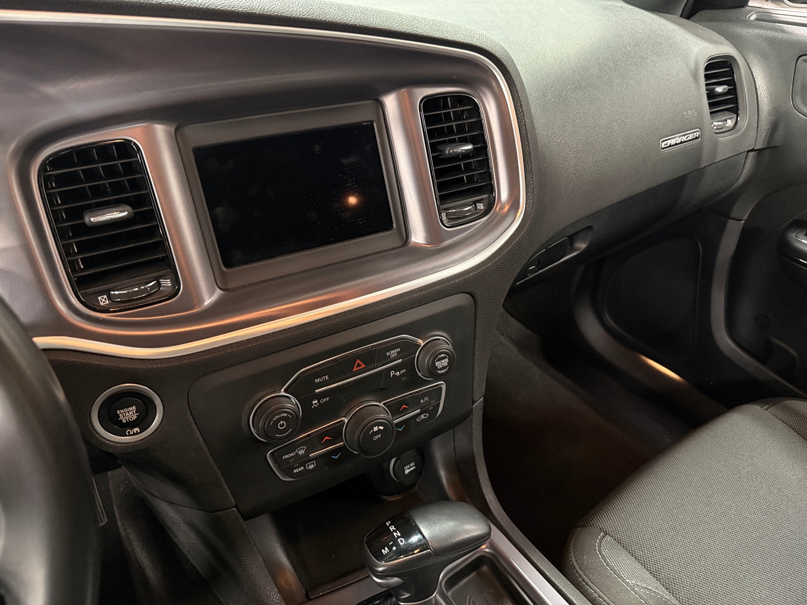 Thumbnail: 2020 Dodge Charger - 4