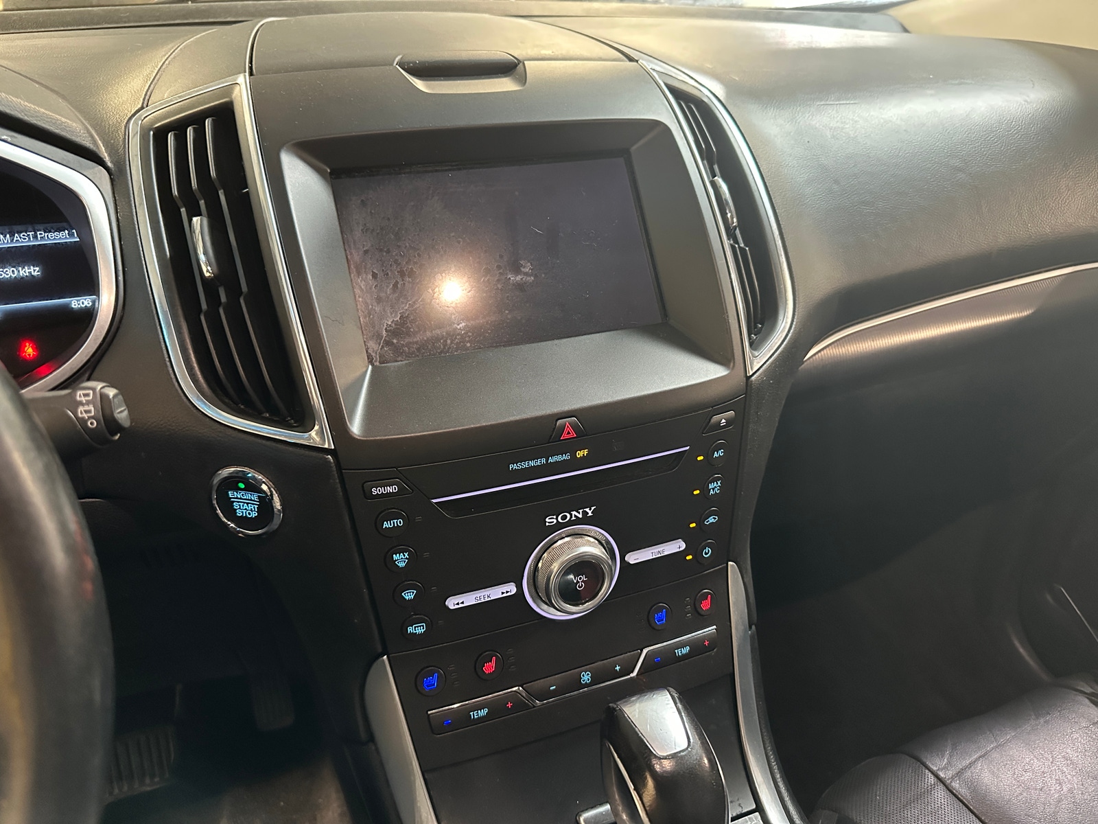 Thumbnail: 2018 Ford Edge - 3