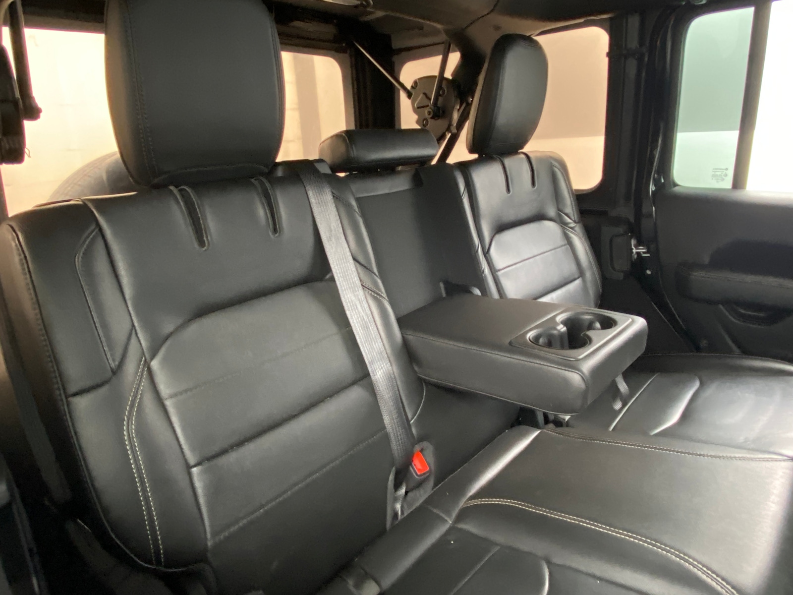 Thumbnail: 2021 Jeep Wrangler - 5