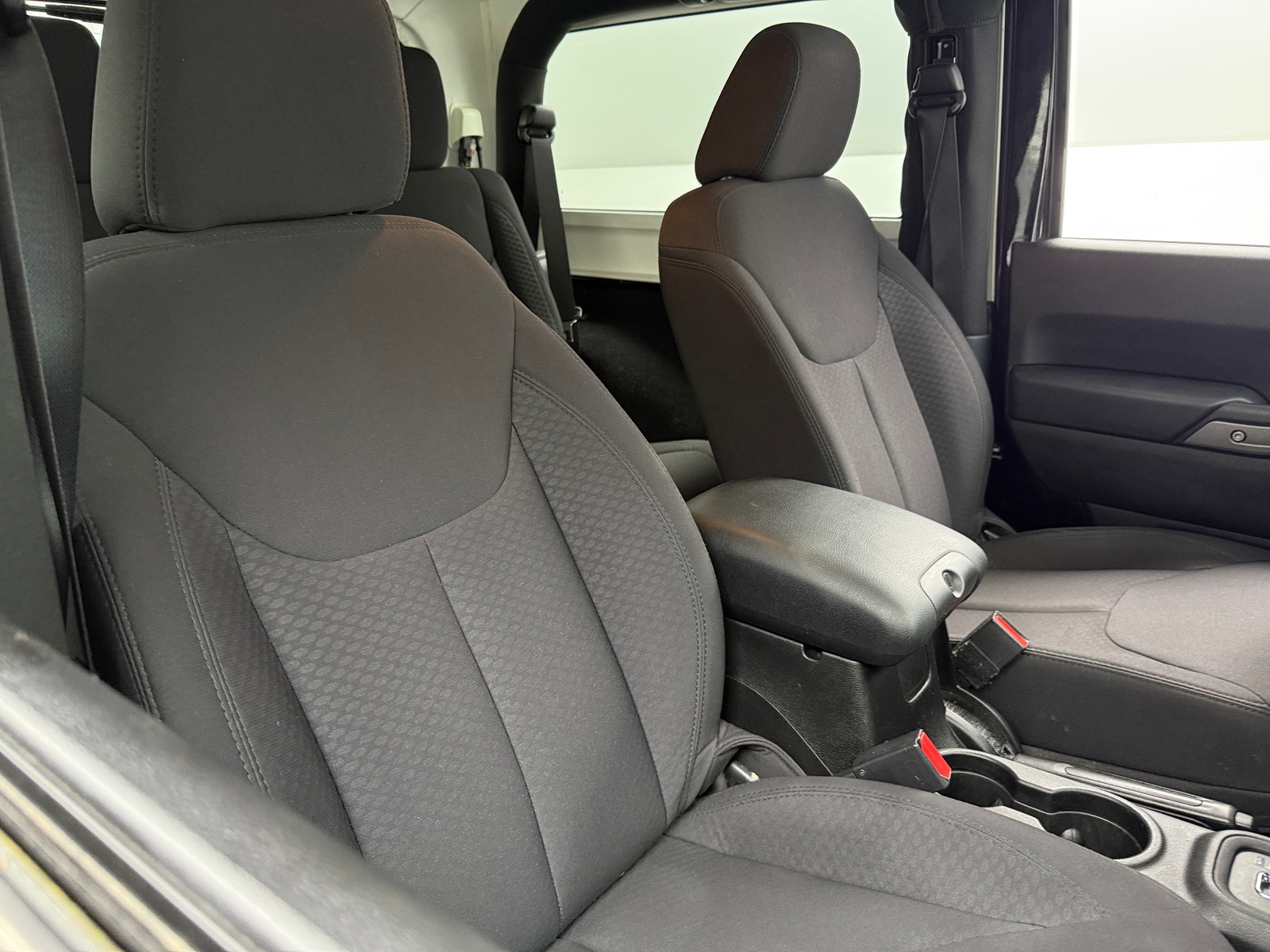 Thumbnail: 2014 Jeep Wrangler - 2