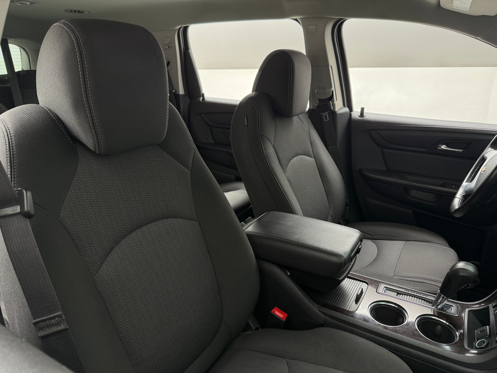 Thumbnail: 2017 Chevrolet Traverse - 2