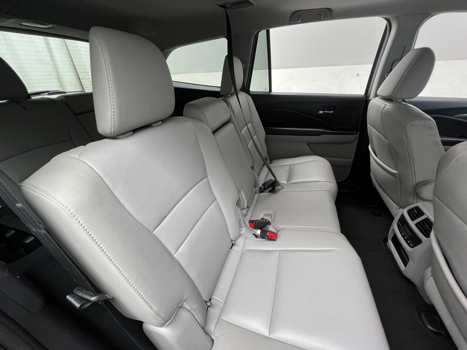 Thumbnail: 2017 Honda Pilot - 5