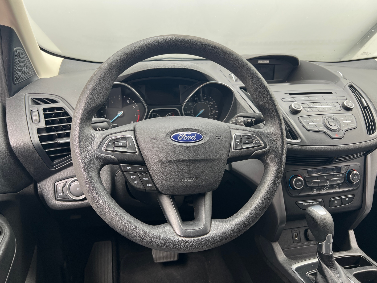 Thumbnail: 2017 Ford Escape - 5