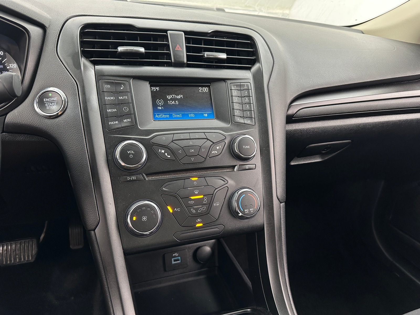 Thumbnail: 2018 Ford Fusion - 4