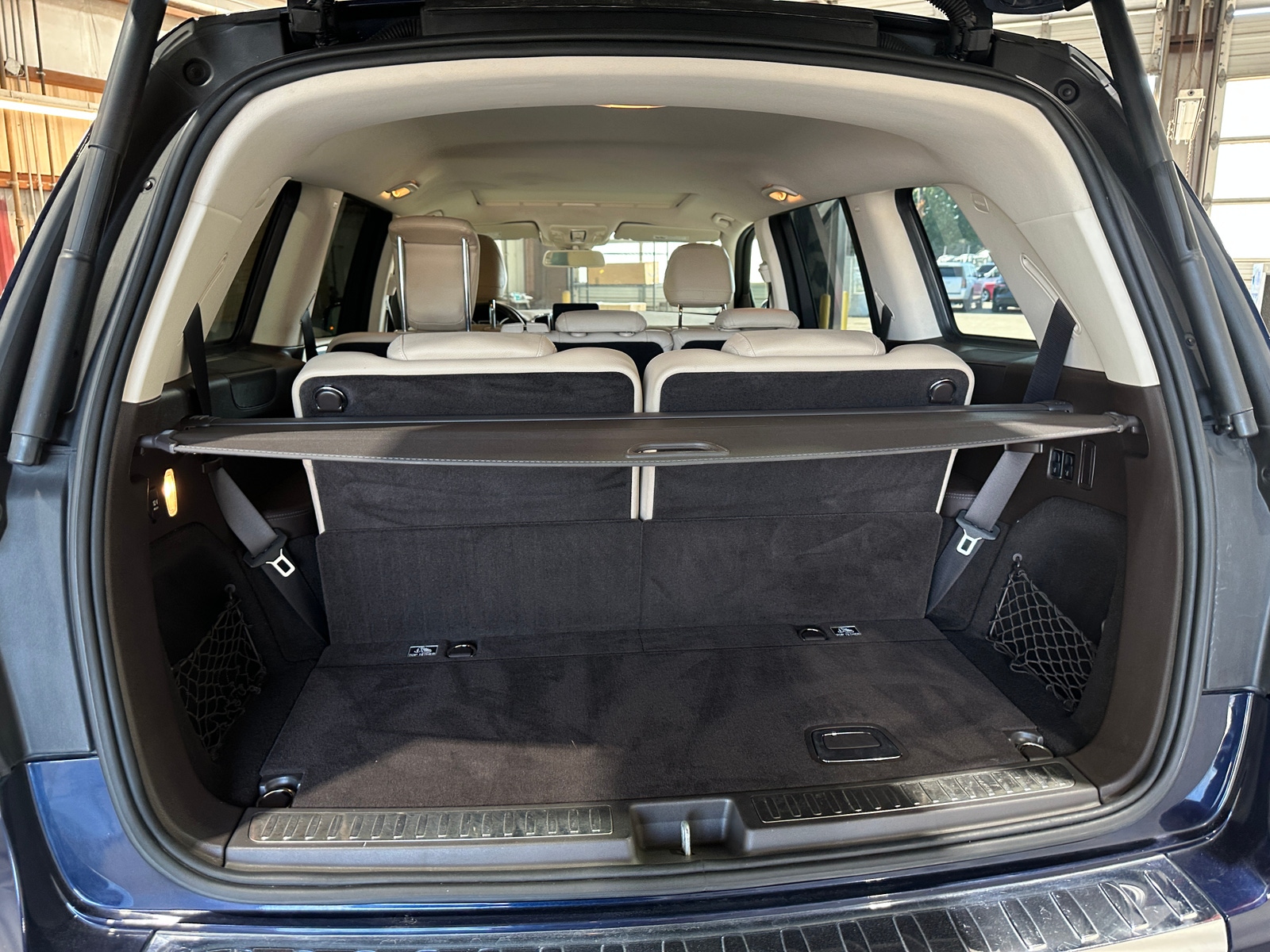Thumbnail: 2017 Mercedes-Benz GLS - 6