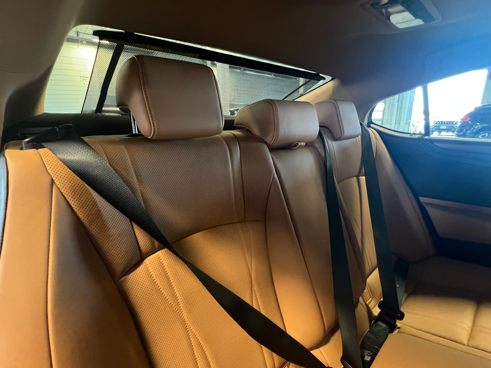 Thumbnail: 2023 Lexus ES - 5
