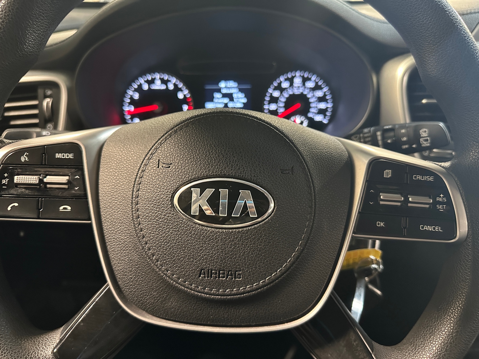 Thumbnail: 2019 Kia Sorento - 5