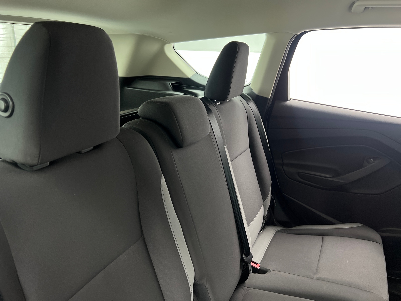 Thumbnail: 2016 Ford Escape - 6