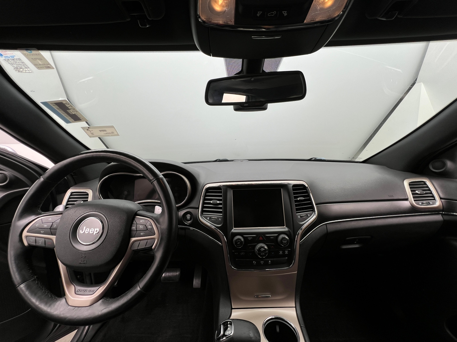 Thumbnail: 2014 Jeep Grand Cherokee - 2