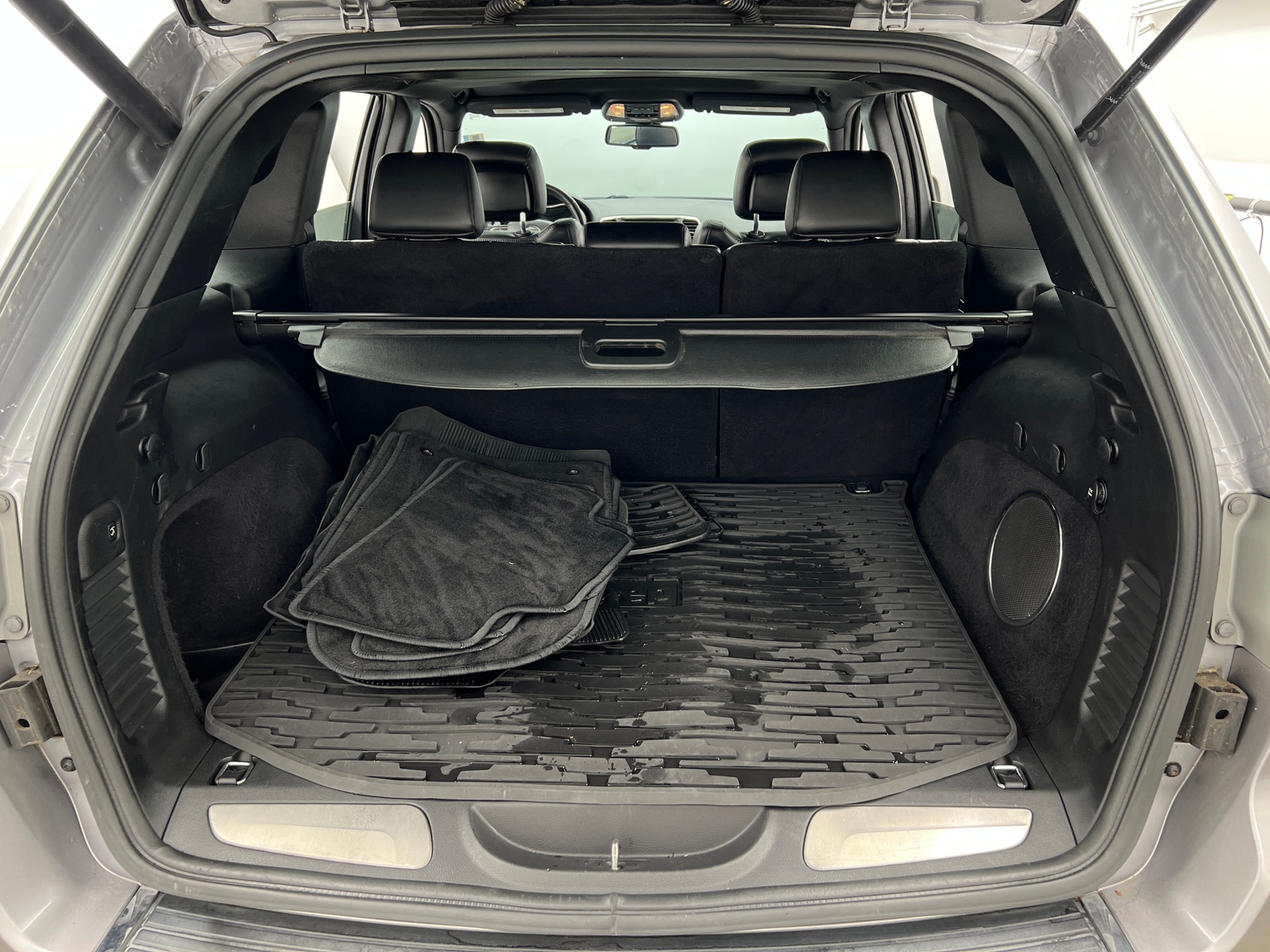 Thumbnail: 2014 Jeep Grand Cherokee - 6