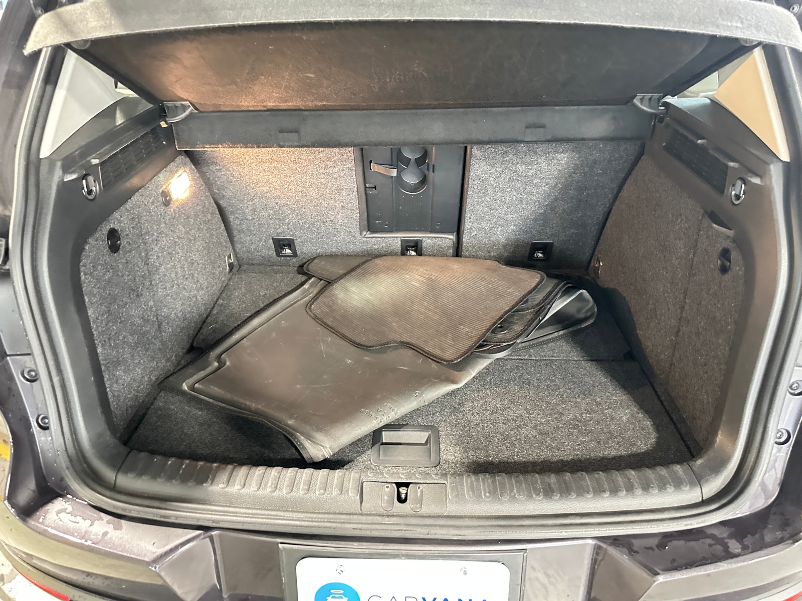 Thumbnail: 2016 Volkswagen Tiguan - 7