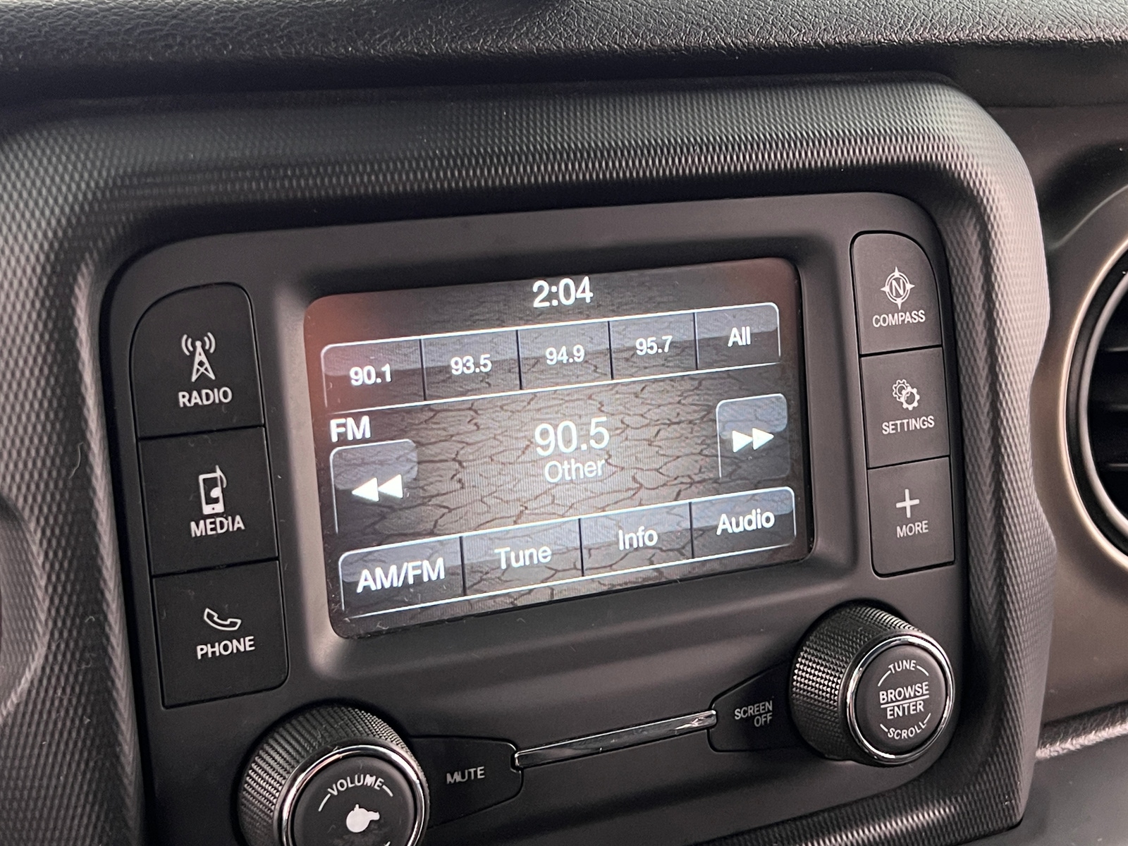 Thumbnail: 2018 Jeep Wrangler - 4