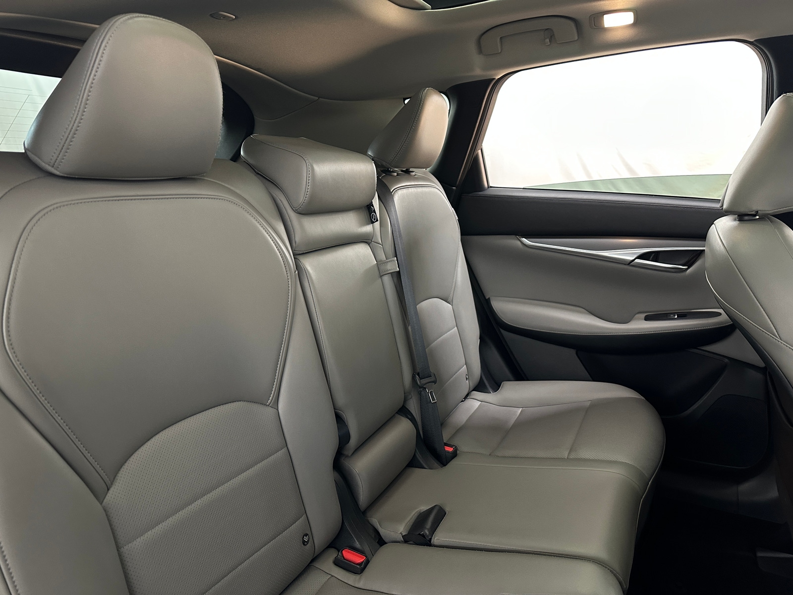 Thumbnail: 2024 INFINITI QX50 - 5