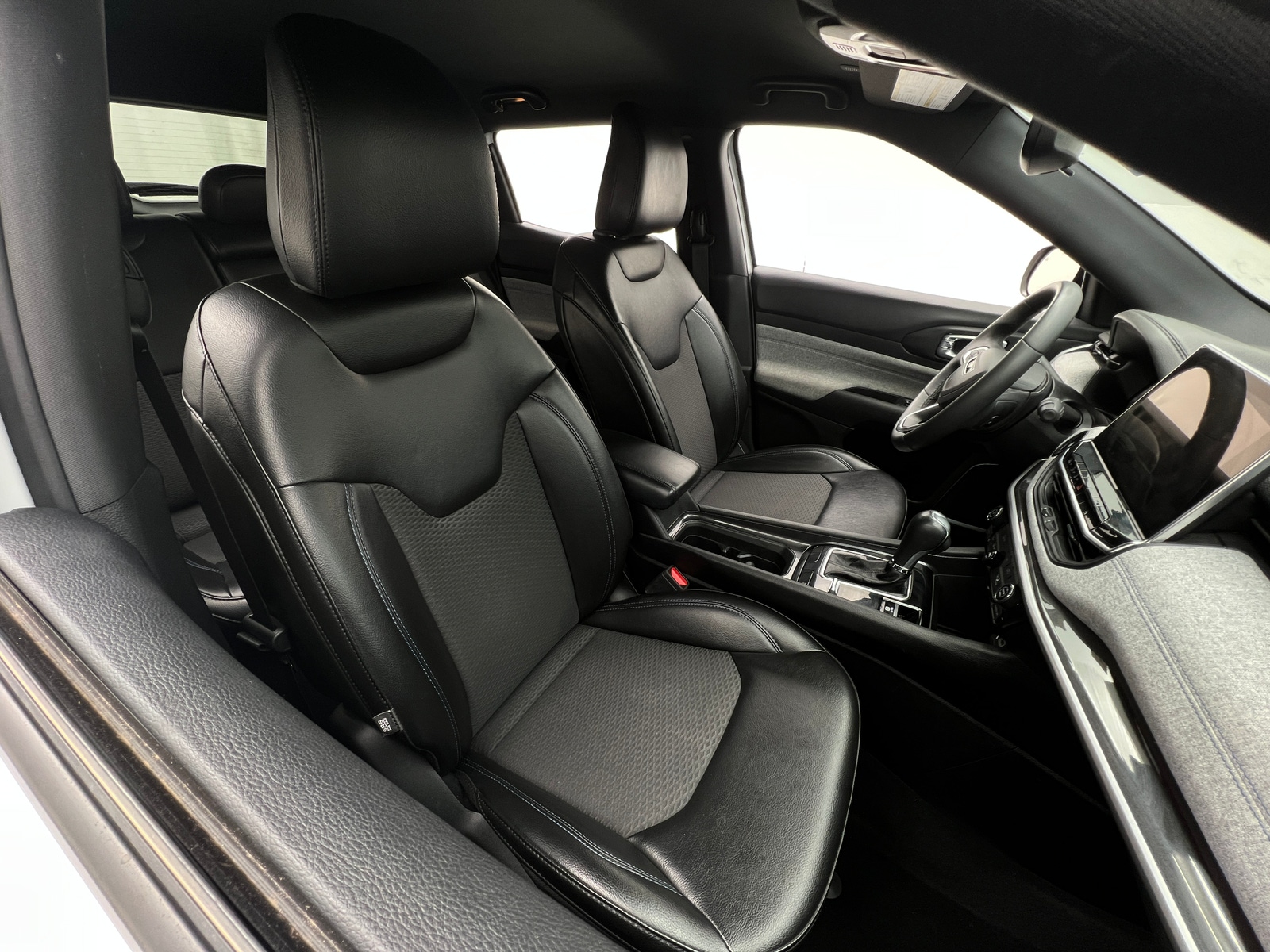 Thumbnail: 2023 Jeep Compass - 2