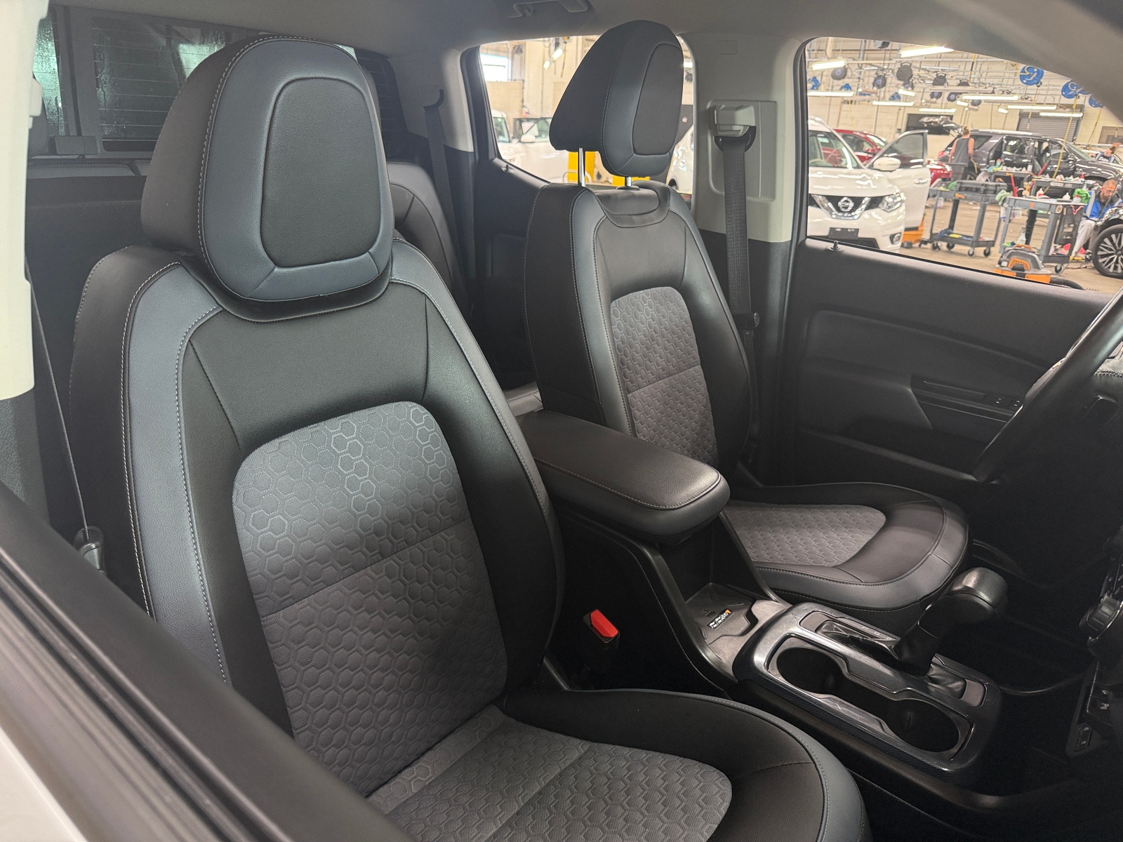 Thumbnail: 2019 Chevrolet Colorado - 2