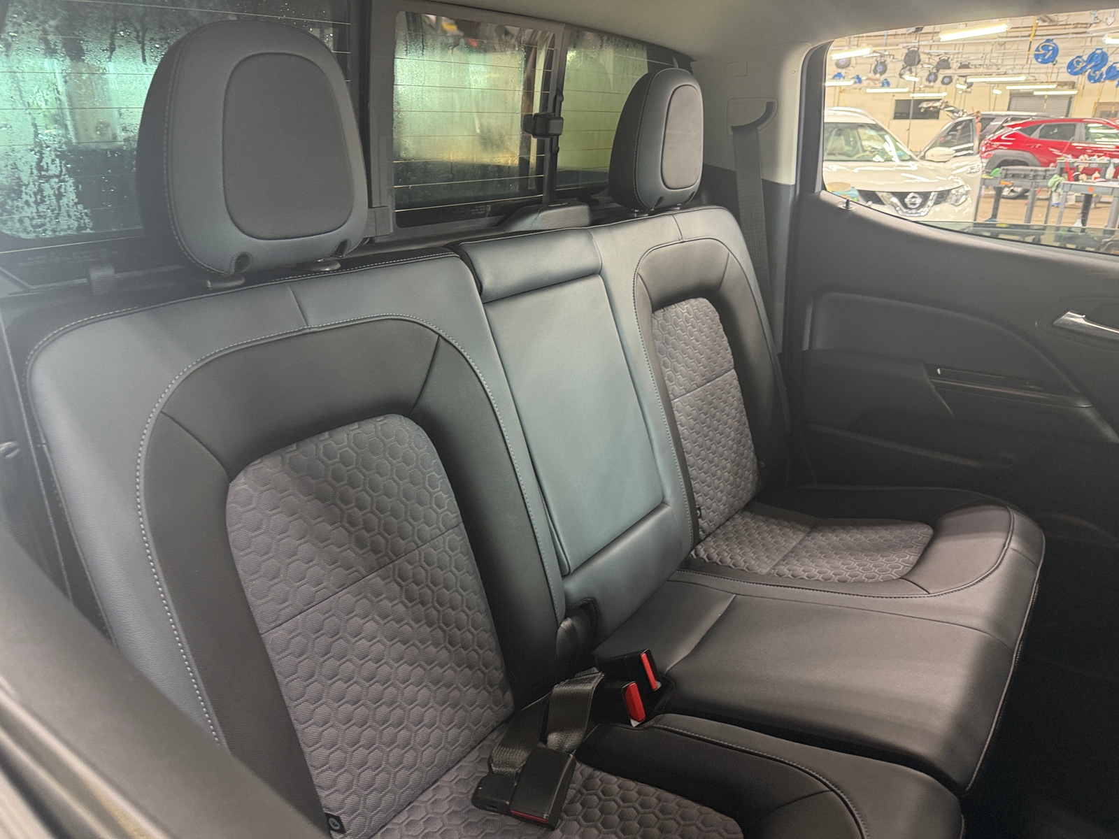 Thumbnail: 2019 Chevrolet Colorado - 6