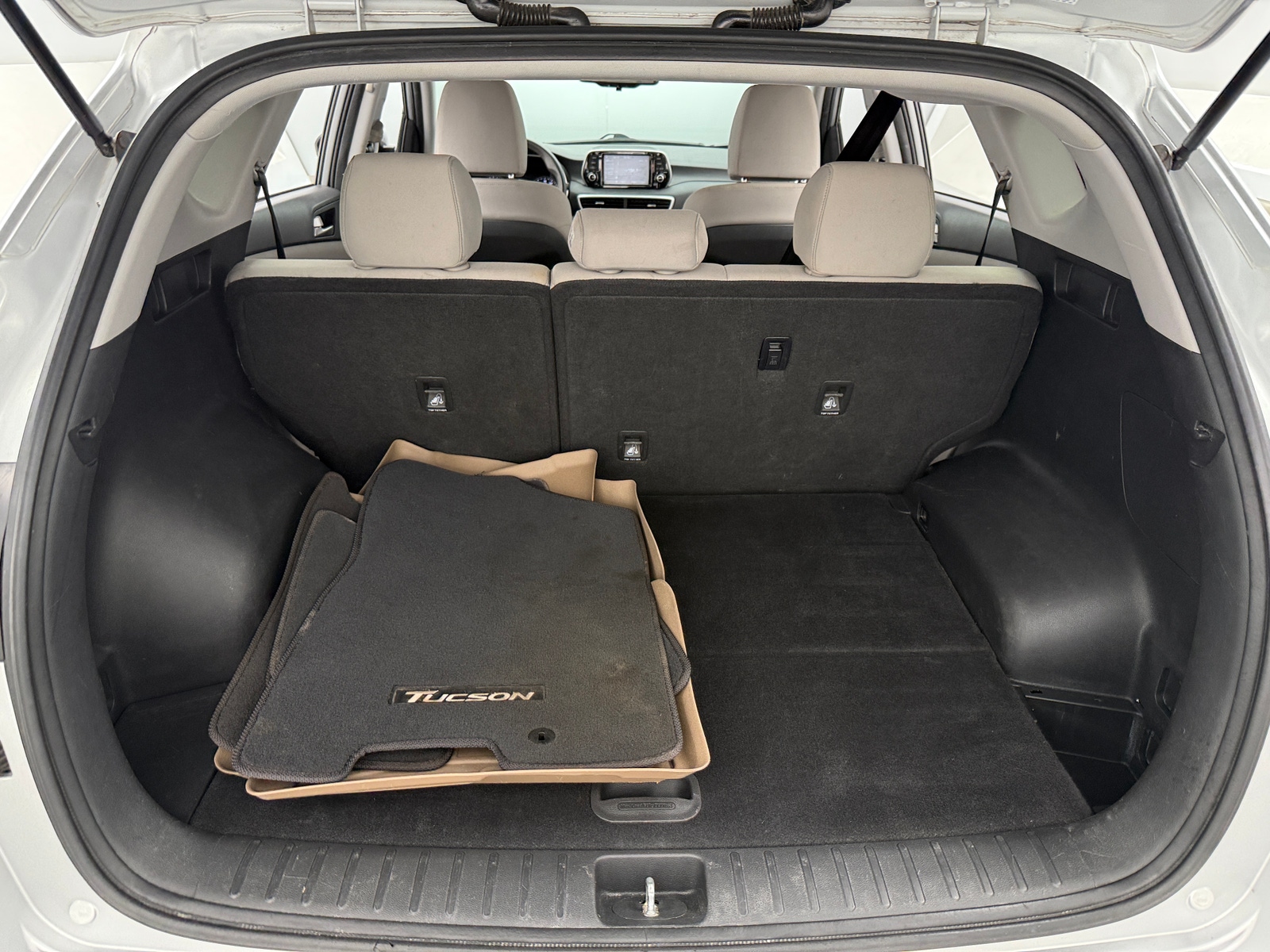 Thumbnail: 2019 Hyundai Tucson - 7