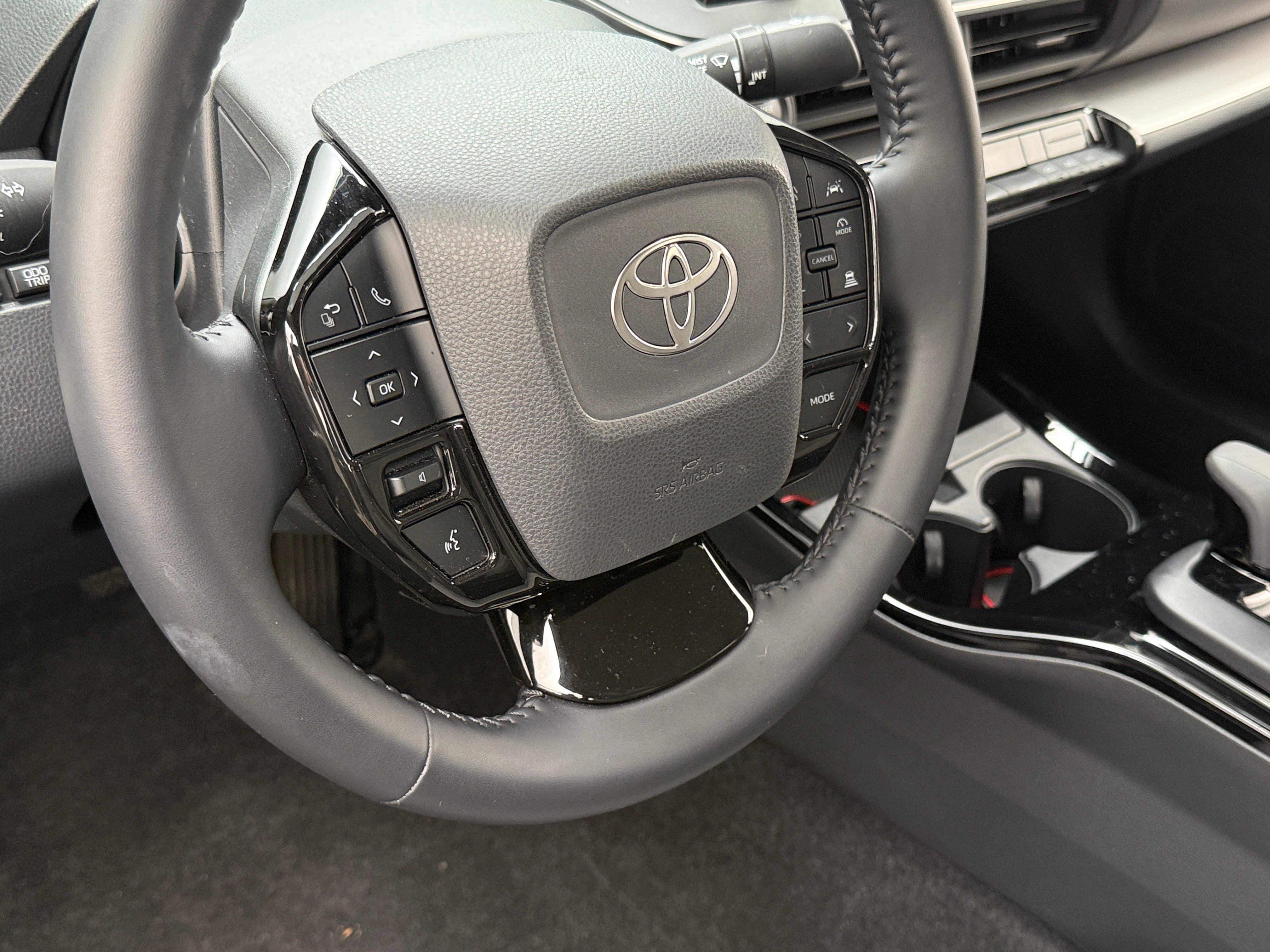 Thumbnail: 2024 Toyota Prius - 5