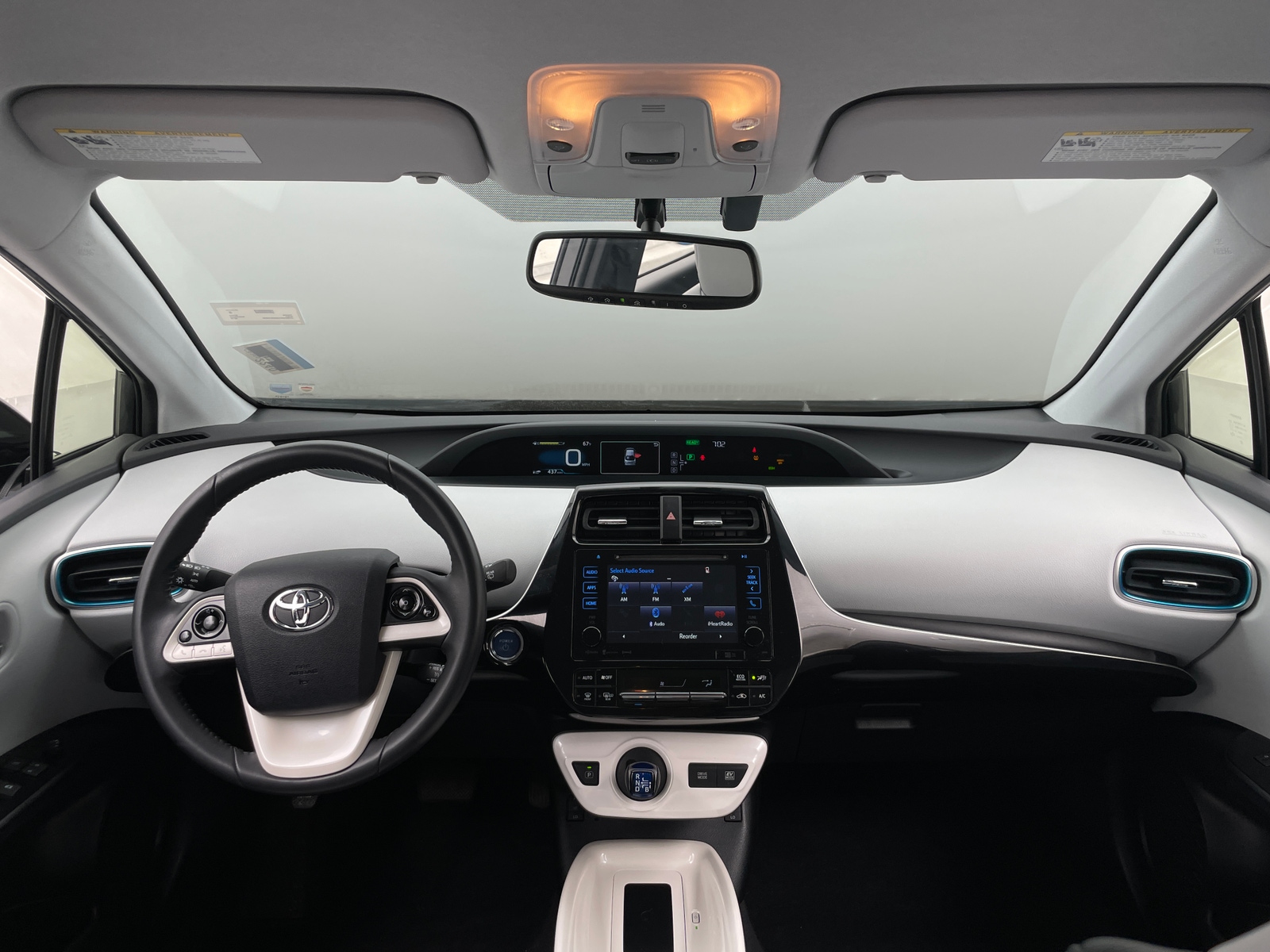 Thumbnail: 2016 Toyota Prius - 3