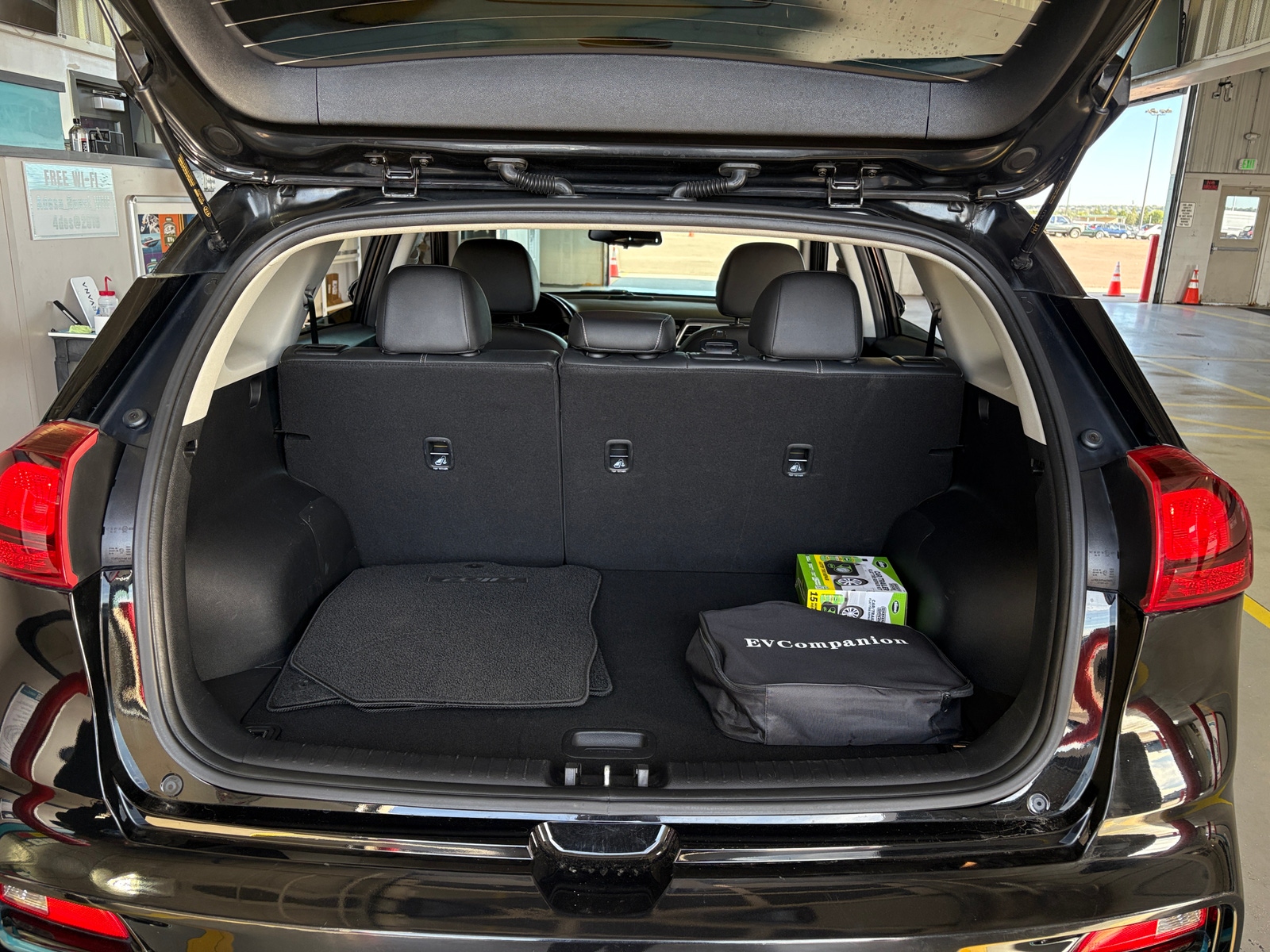 Thumbnail: 2019 Kia Niro - 7