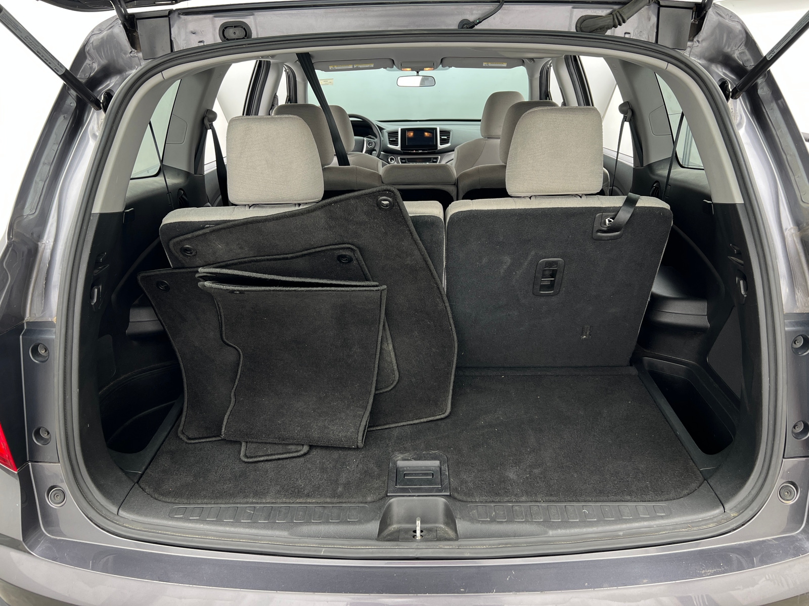 Thumbnail: 2018 Honda Pilot - 7