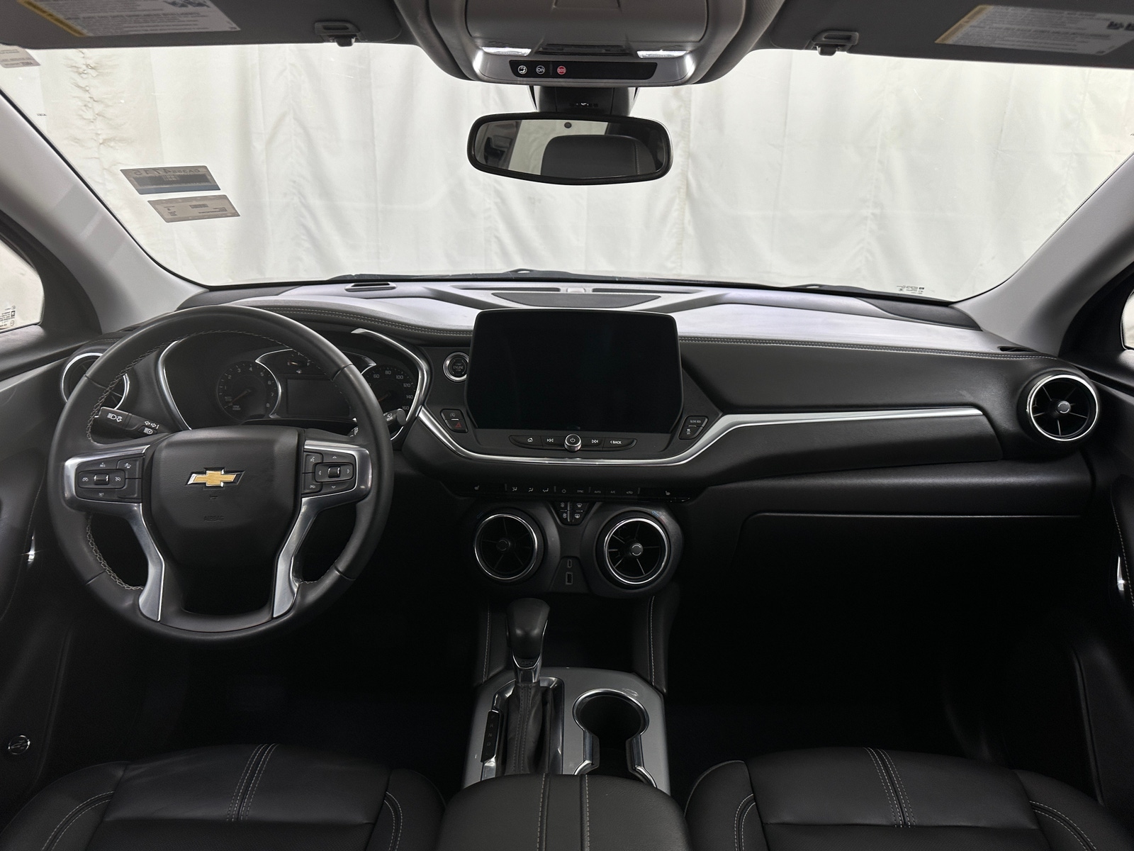 Thumbnail: 2023 Chevrolet Blazer - 2