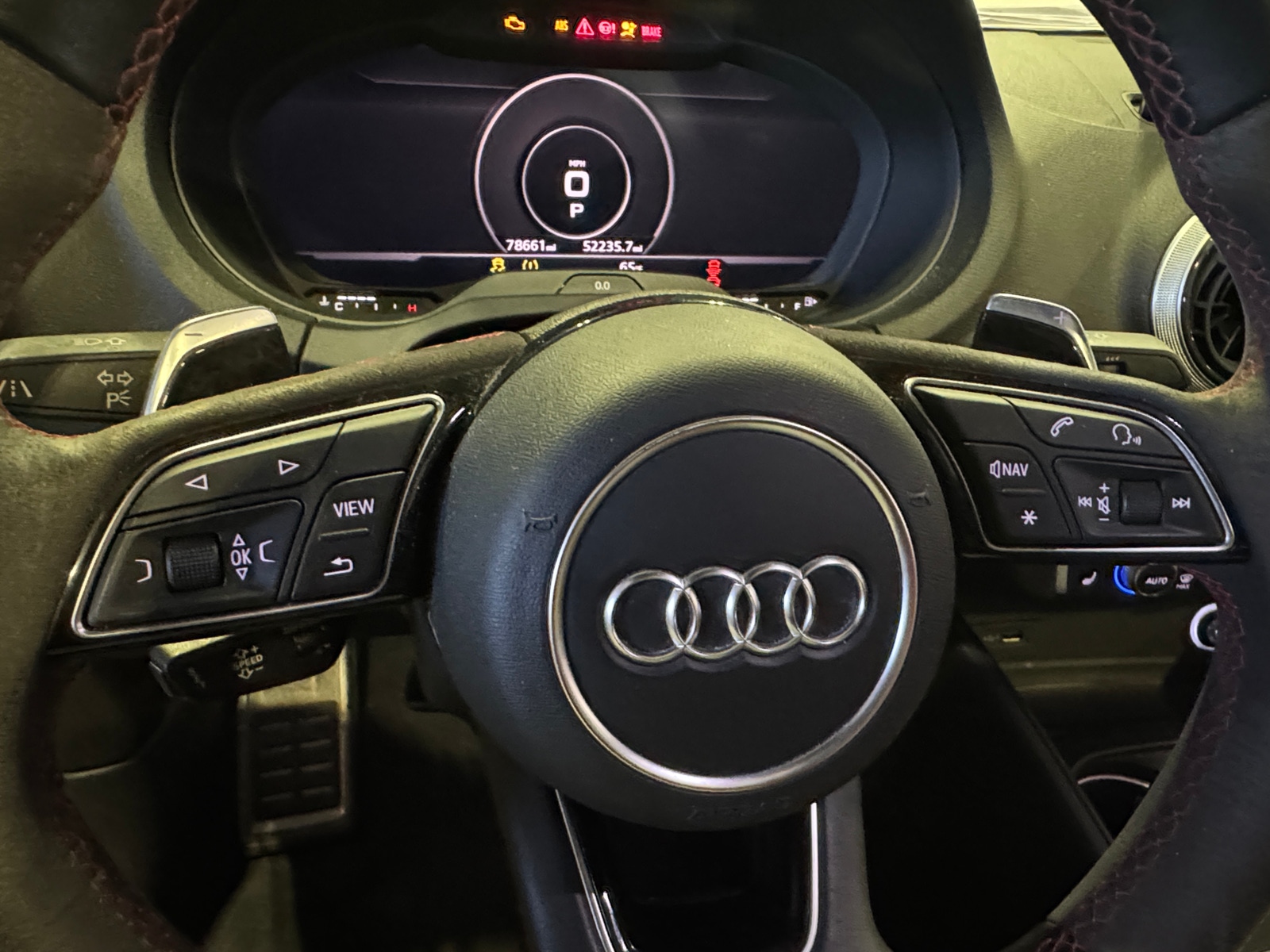 Thumbnail: 2018 Audi RS 3 - 4