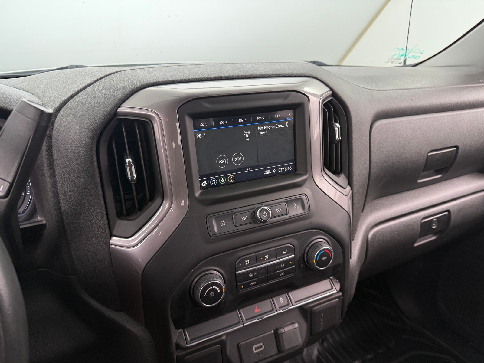 Thumbnail: 2019 Chevrolet Silverado 1500 - 4