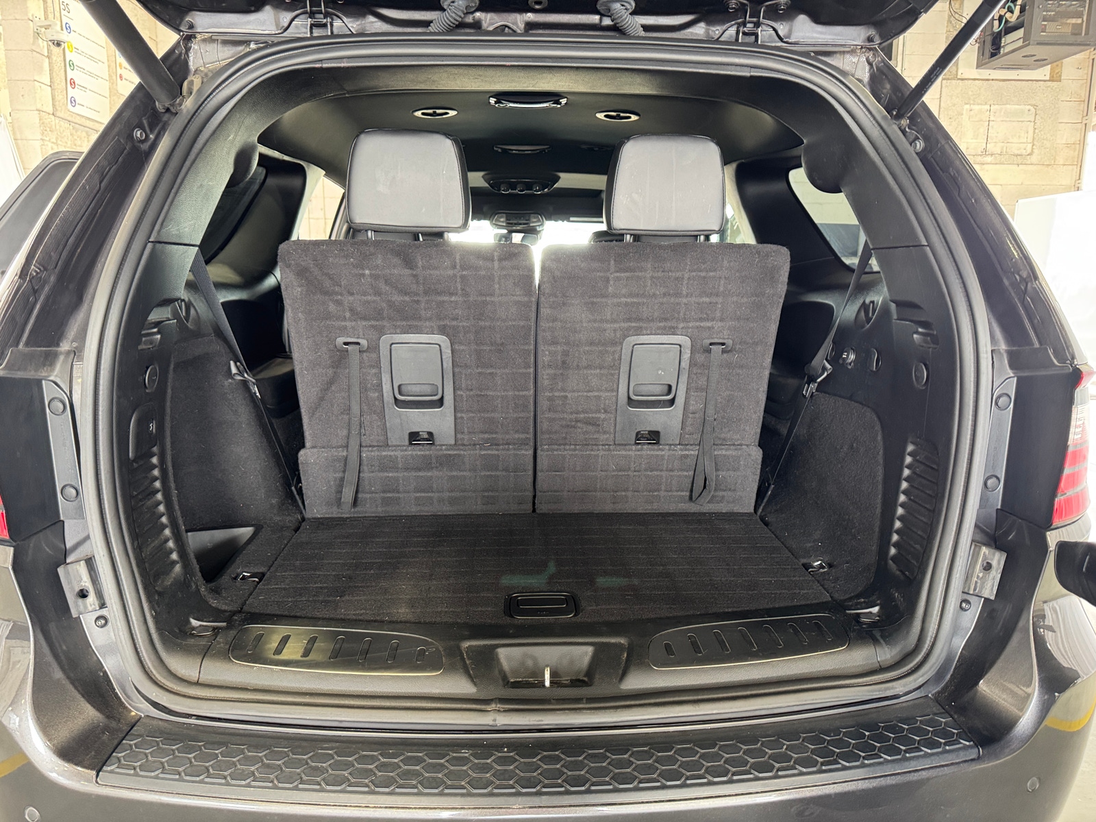 Thumbnail: 2018 Dodge Durango - 6