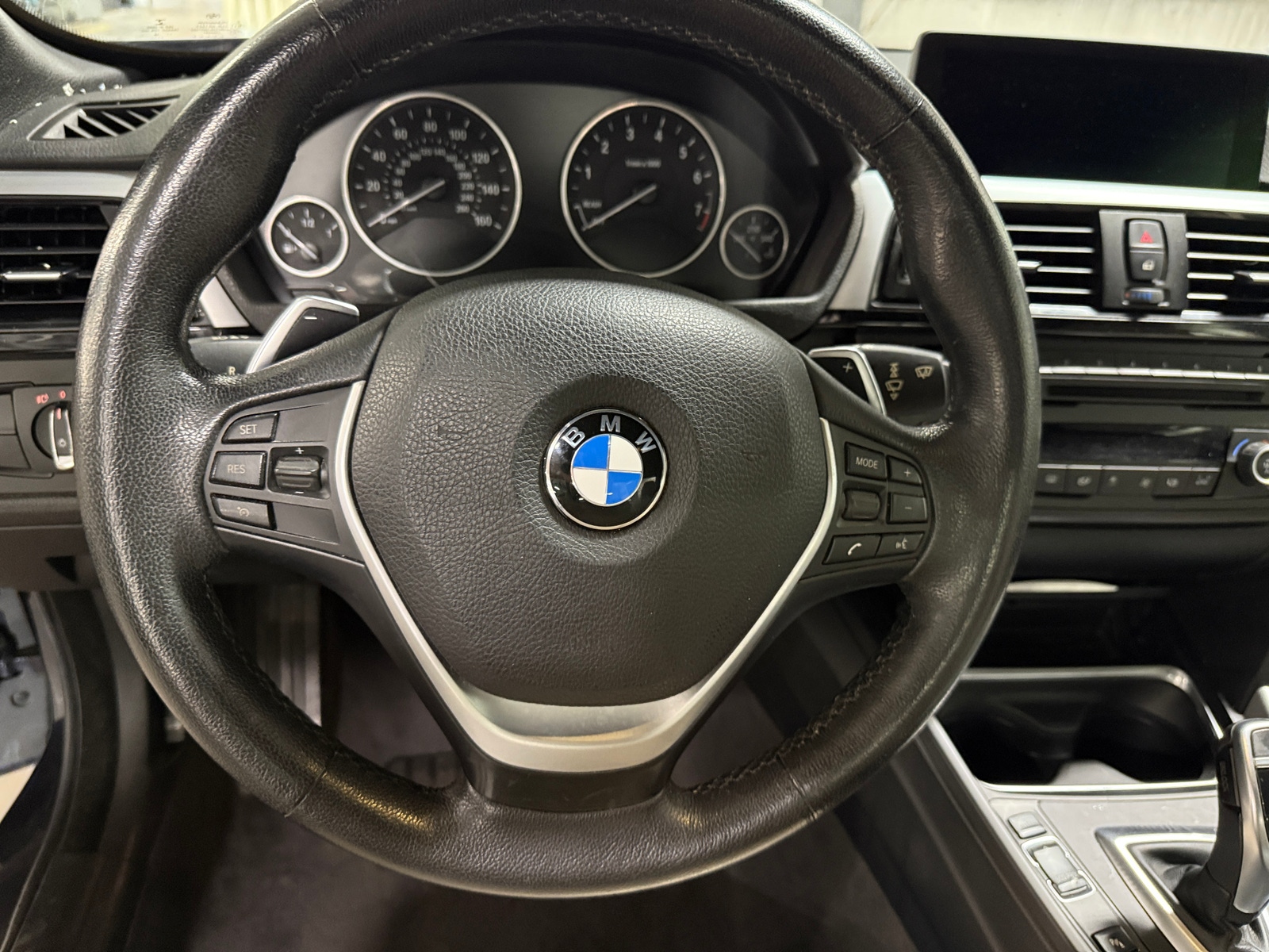 Thumbnail: 2015 BMW 4 Series - 4