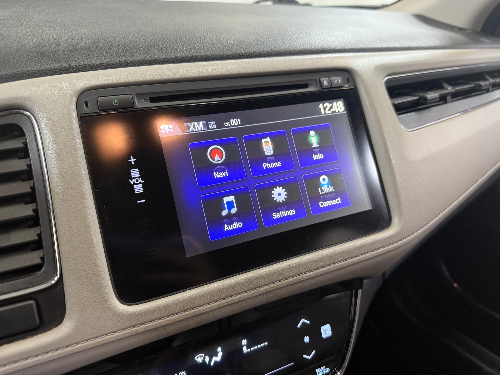 Thumbnail: 2016 Honda HR-V - 3
