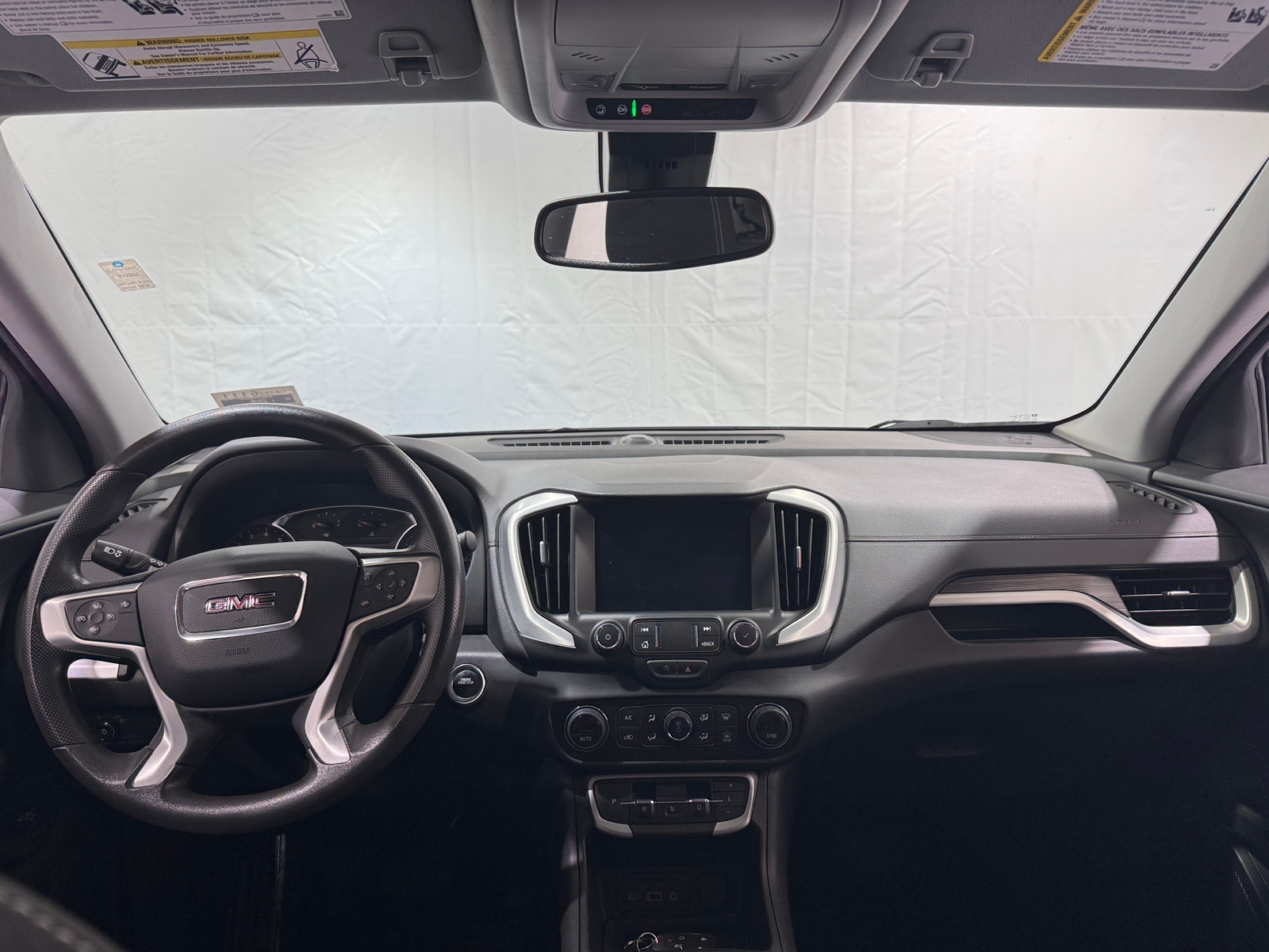 Thumbnail: 2022 GMC Terrain - 3