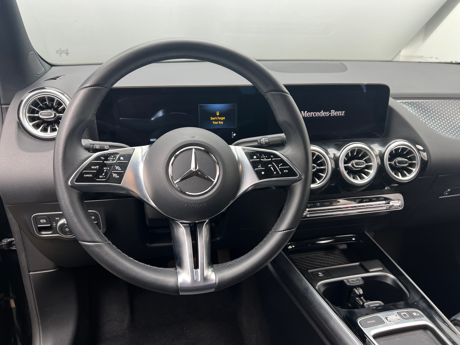 Thumbnail: 2025 Mercedes-Benz GLA - 4