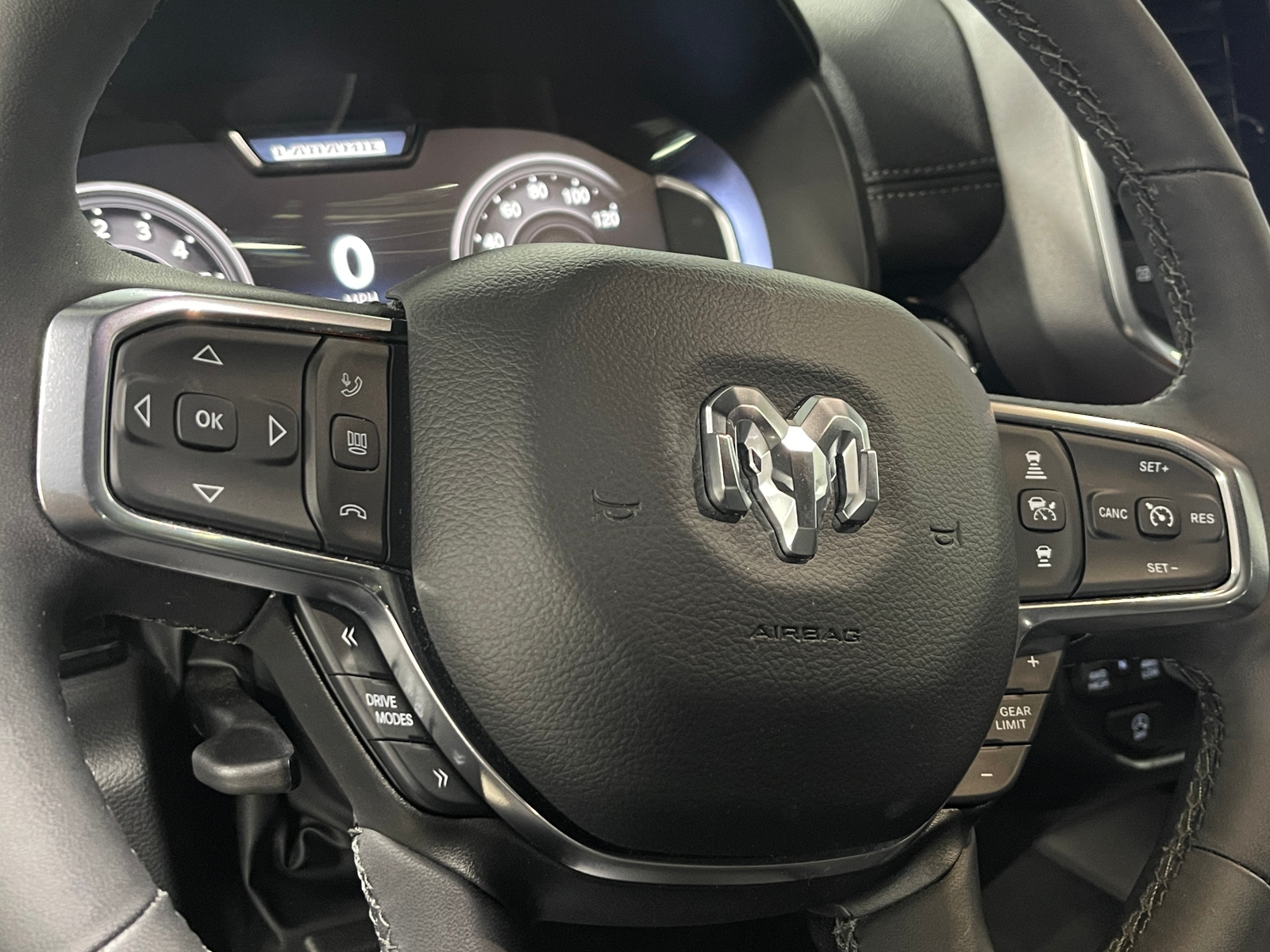 Thumbnail: 2025 RAM 1500 - 4