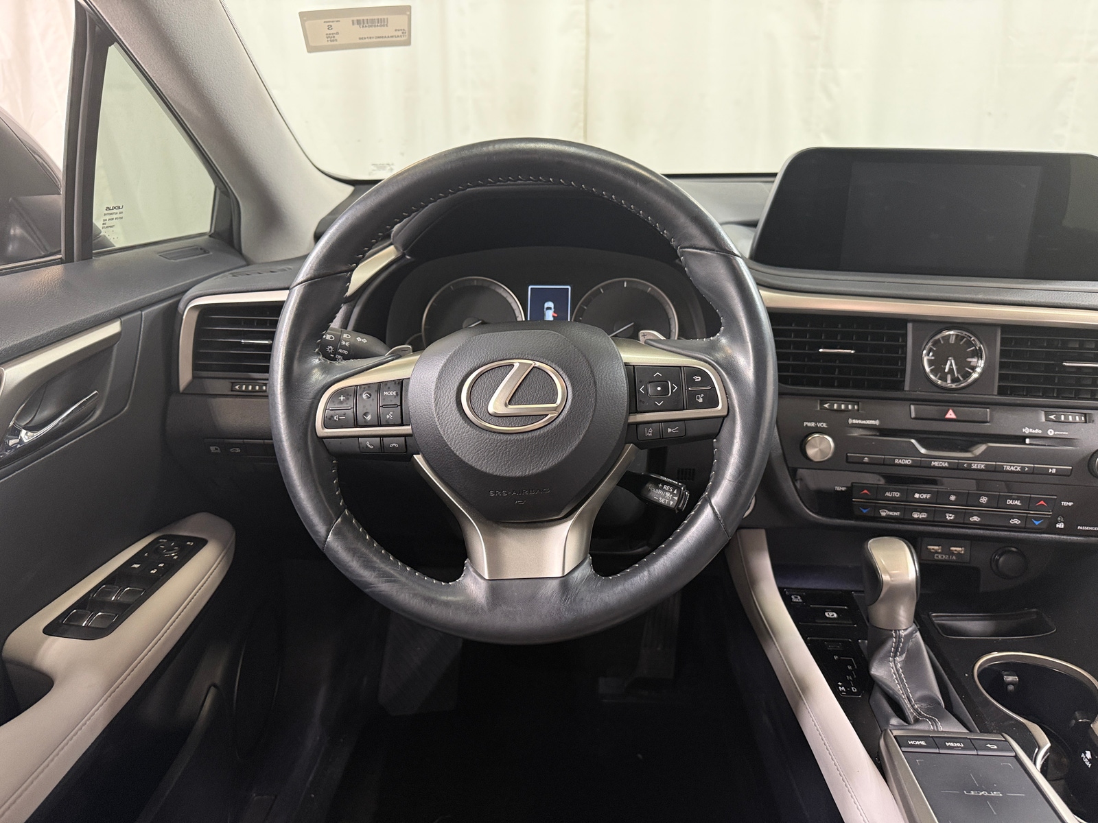 Thumbnail: 2021 Lexus RX - 4